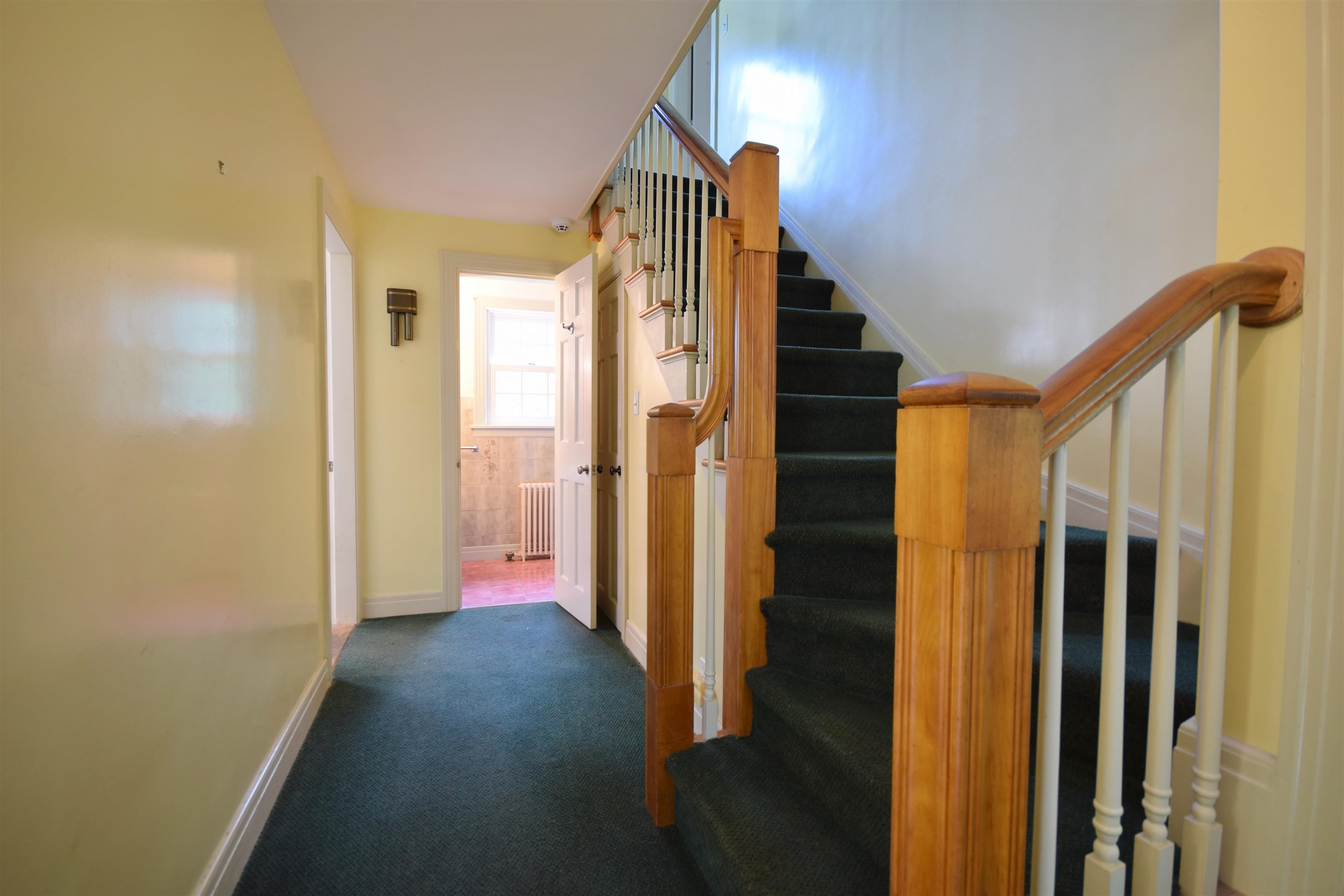 6 Towne Street