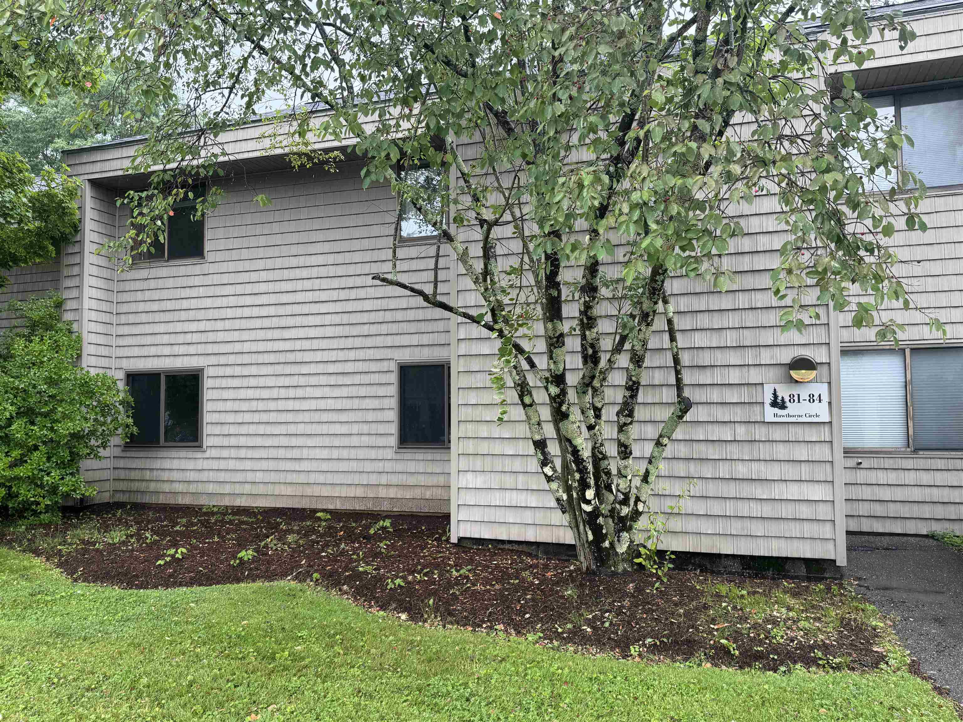 81 Hawthorne Circle Unit: 81