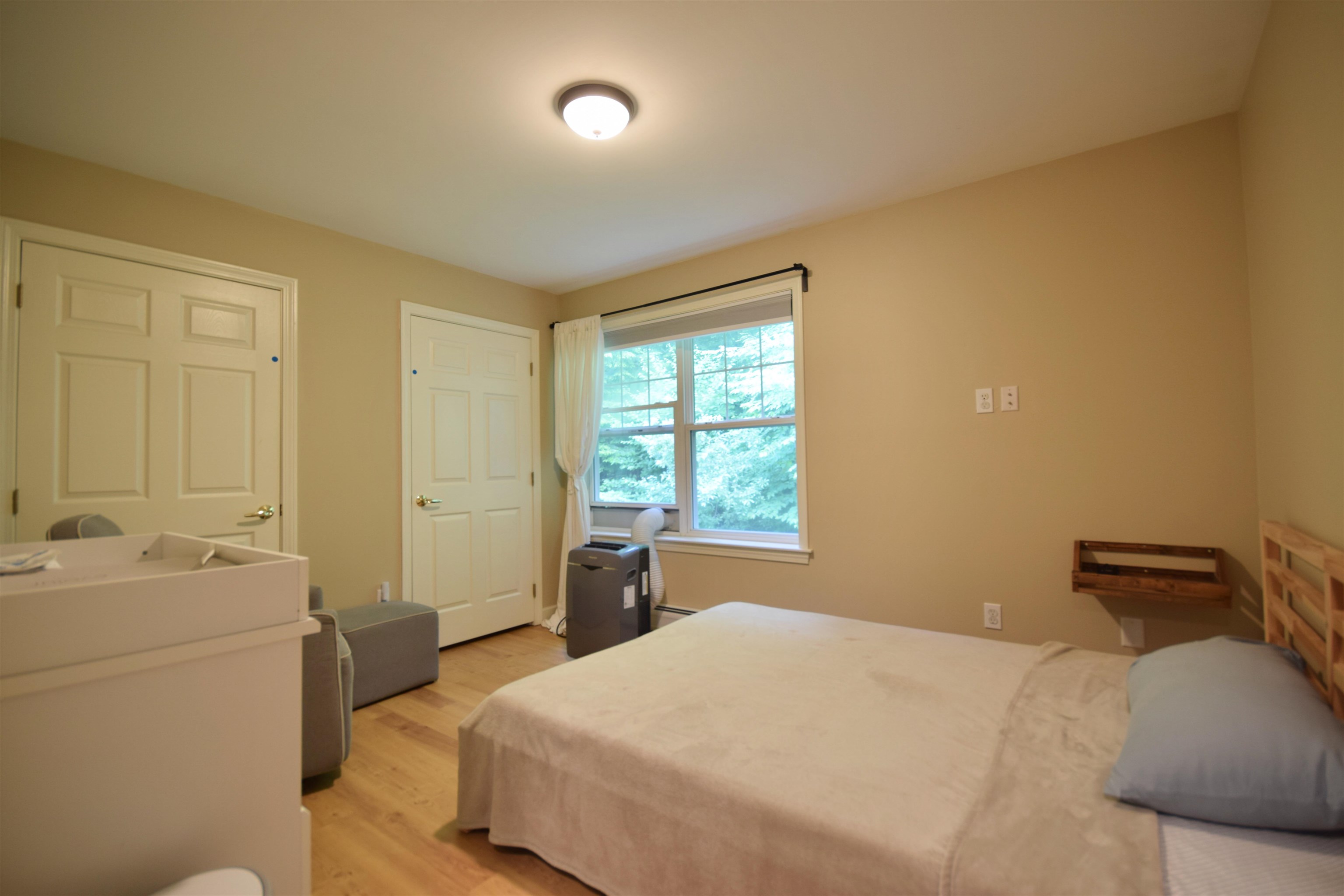 8 Irene Avenue