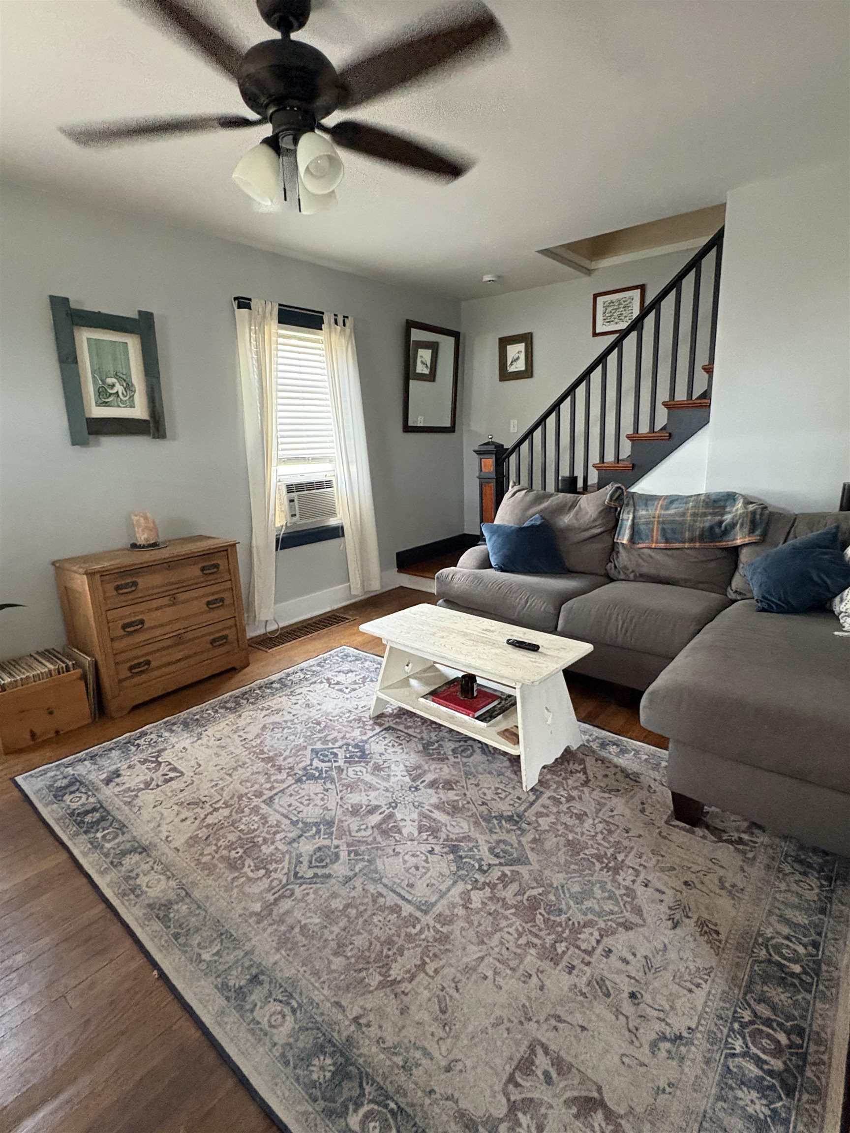 8 South Summit Street