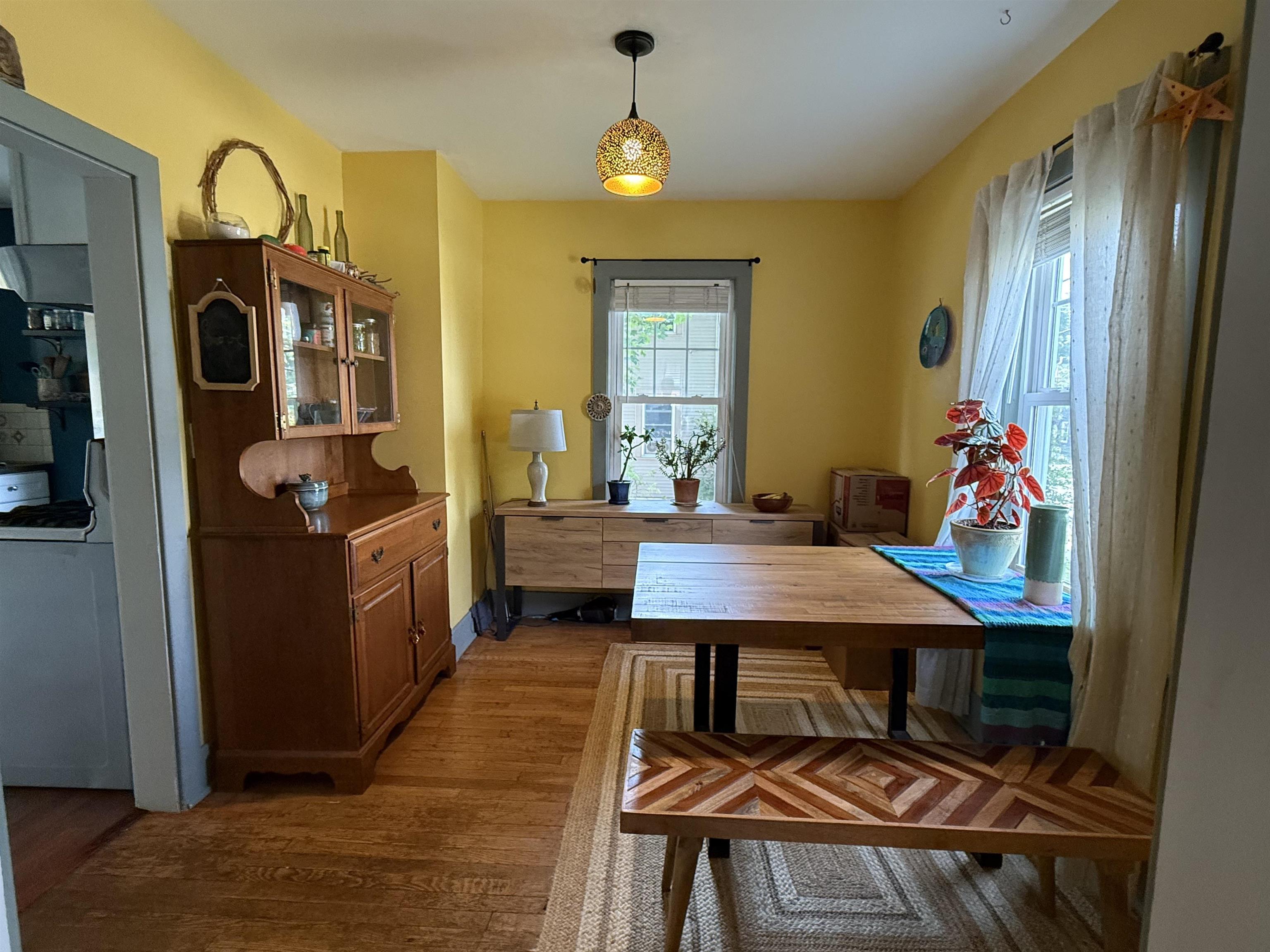 8 South Summit Street