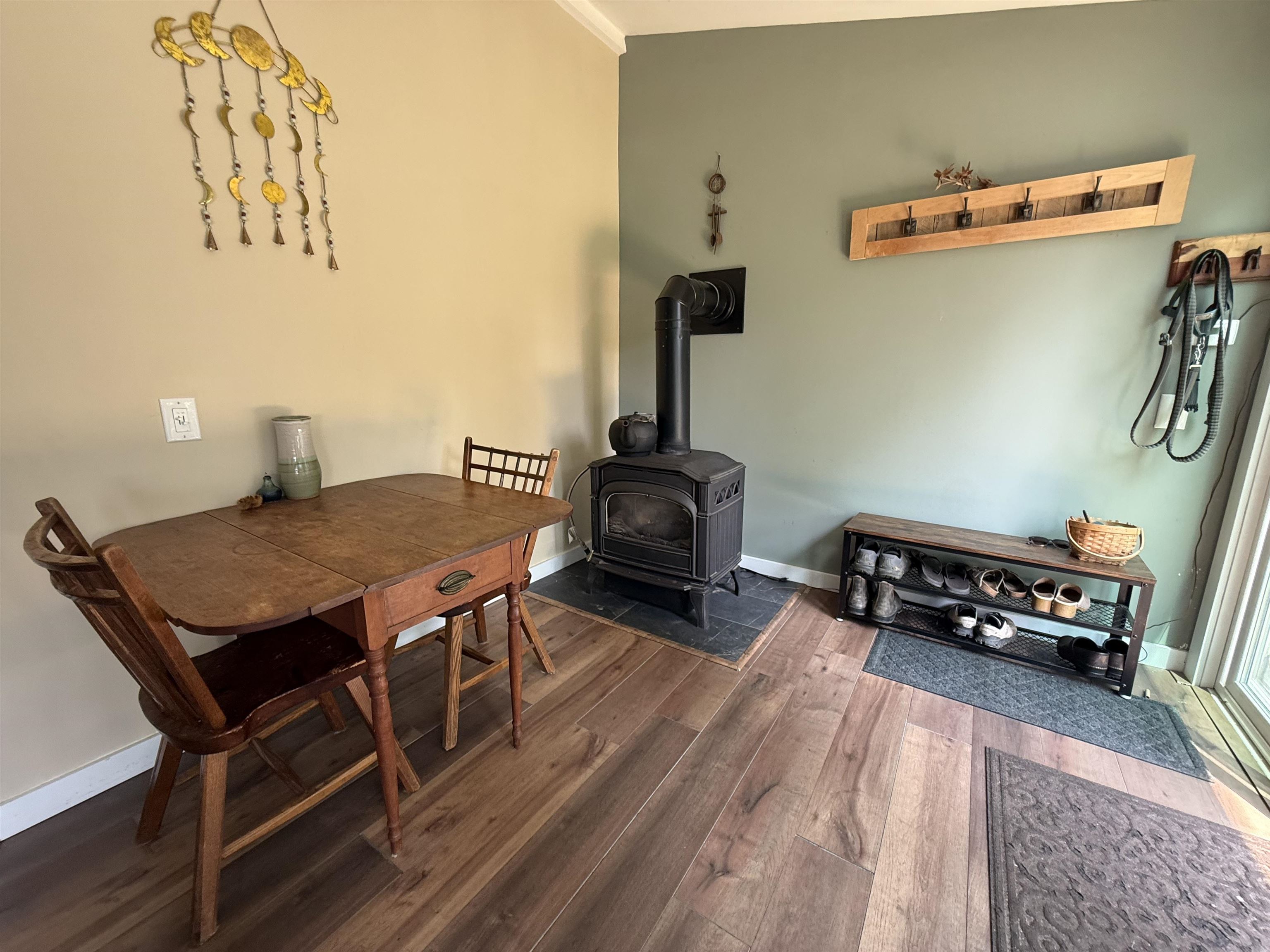 8 South Summit Street