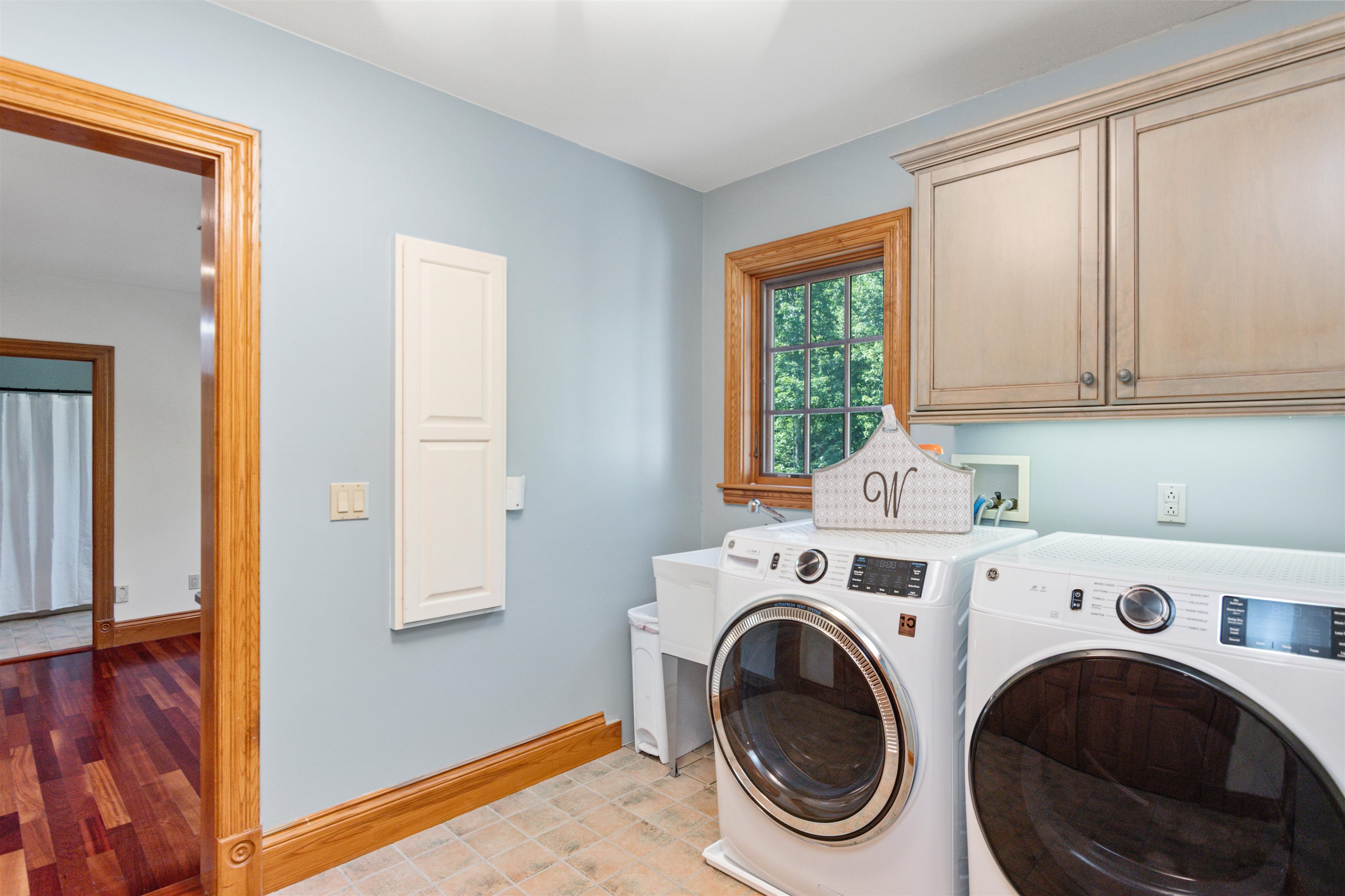 299 Robbins Mountain Road