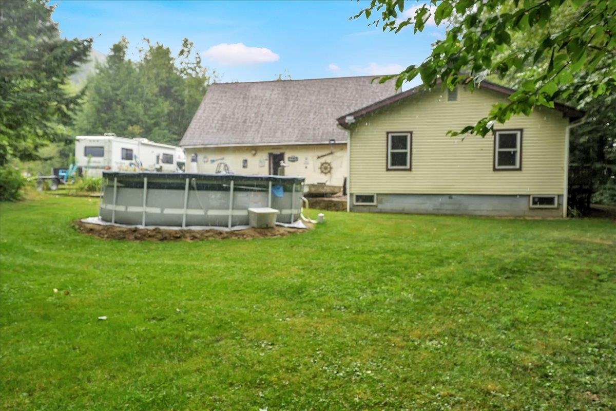 1300 River Road