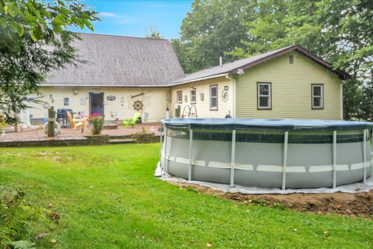 1300 River Road