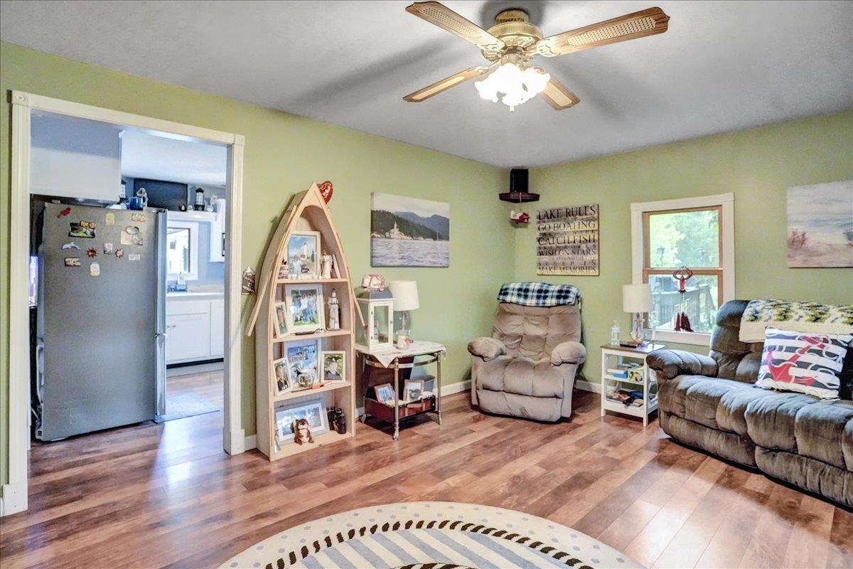 1300 River Road