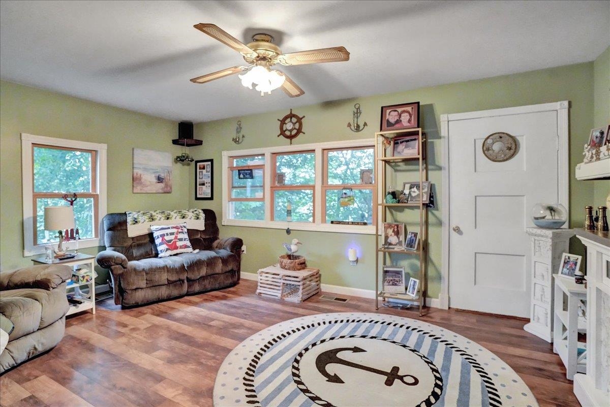 1300 River Road