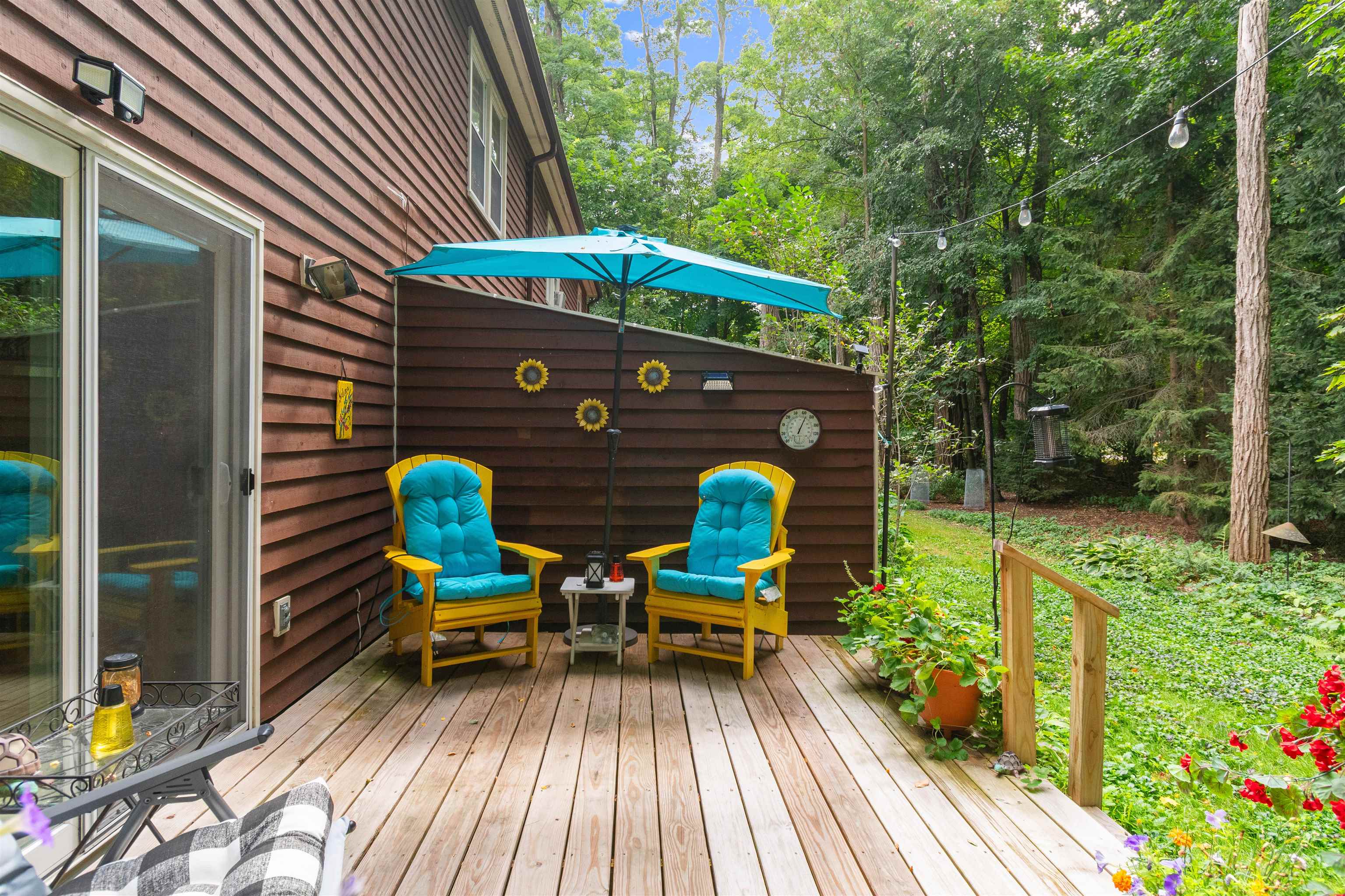 25 Woodbine by the Lake Unit: 4
