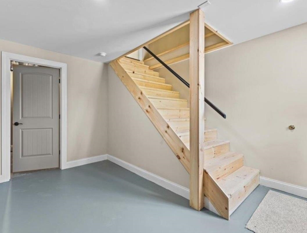 2318 West Enosburg Road