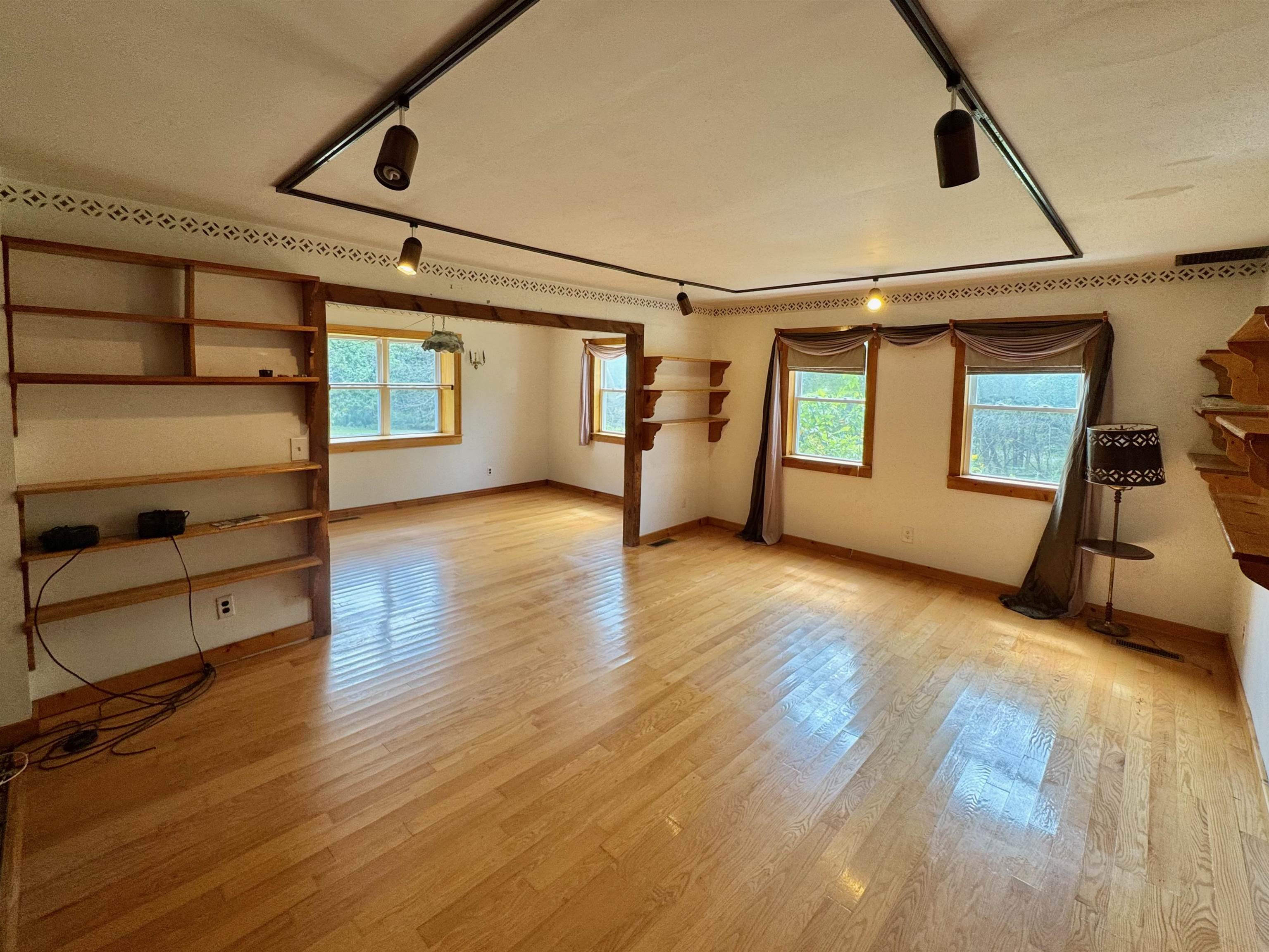 1059 Bailey Hill Road