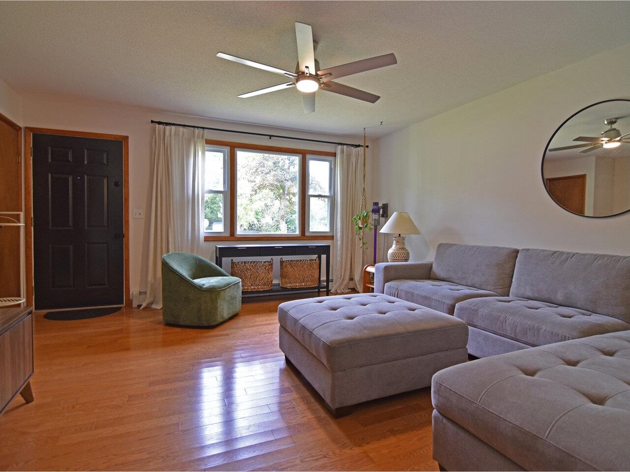 916 Williams Road Unit: 2