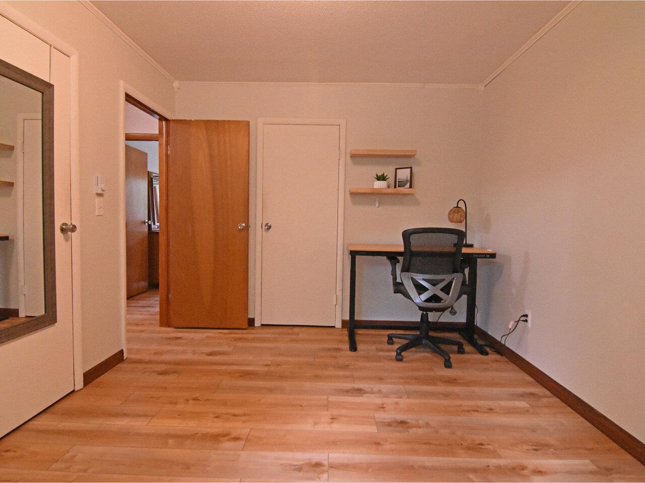 916 Williams Road Unit: 2