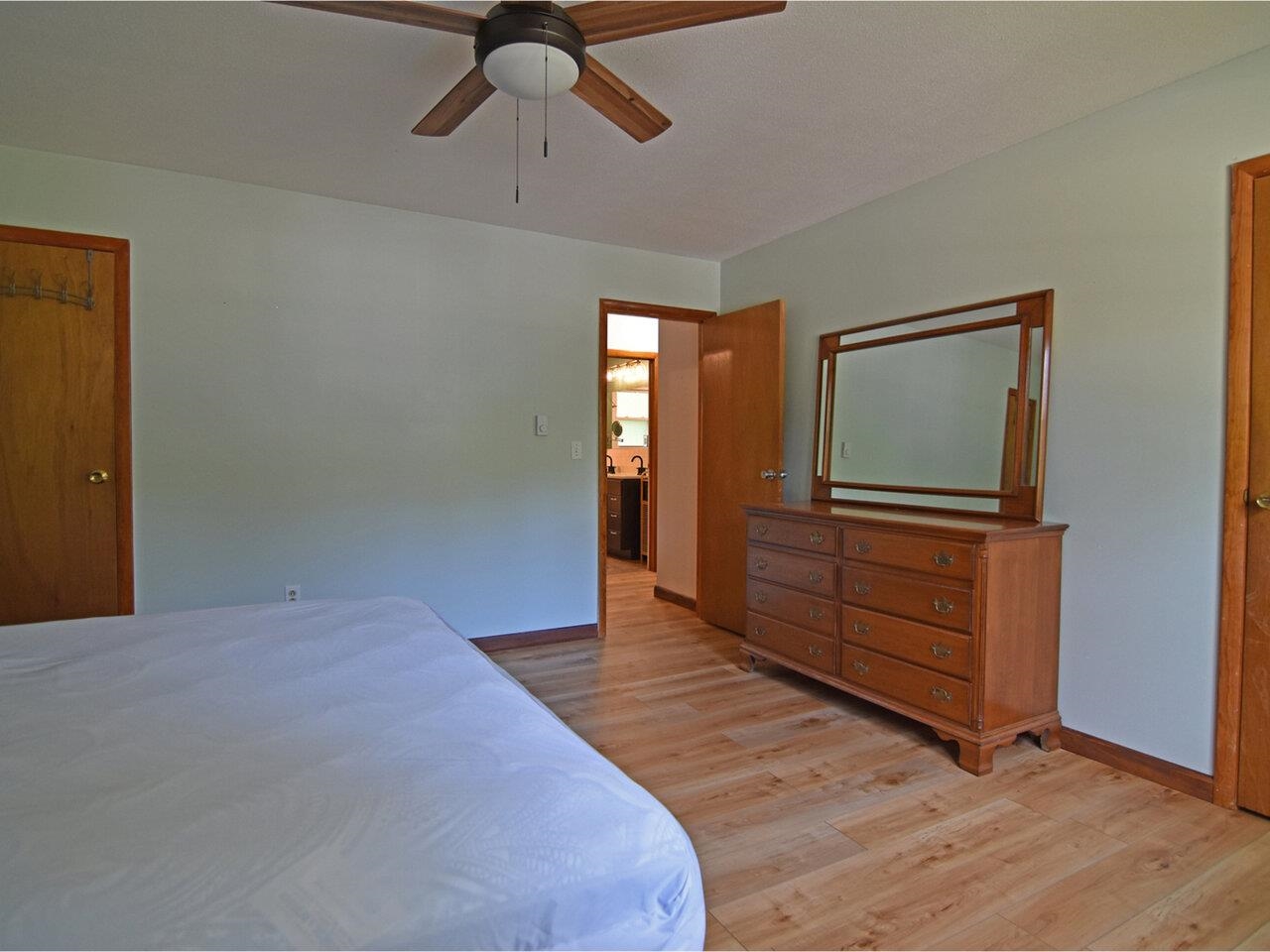 916 Williams Road Unit: 2