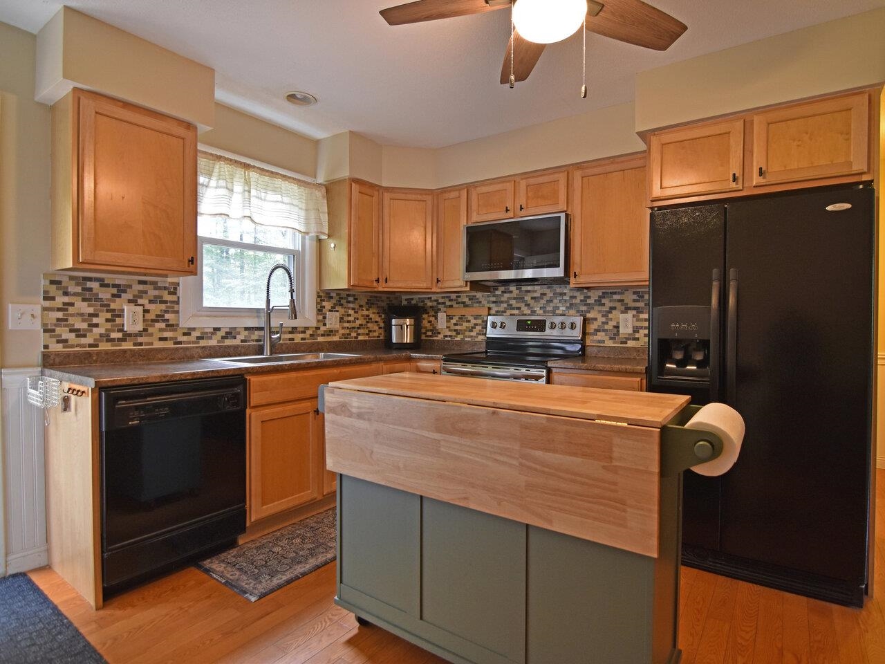 916 Williams Road Unit: 2