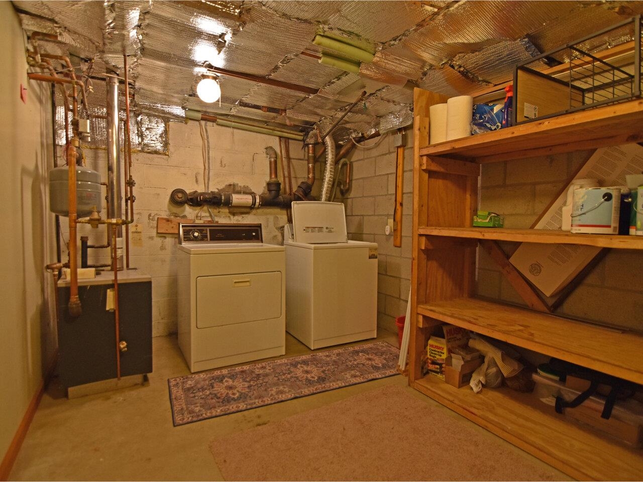 916 Williams Road Unit: 2