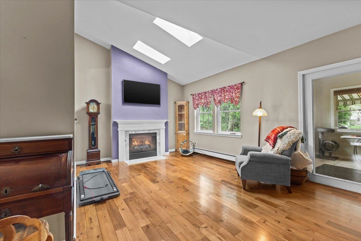 7 Cardinal Lane Unit: 7