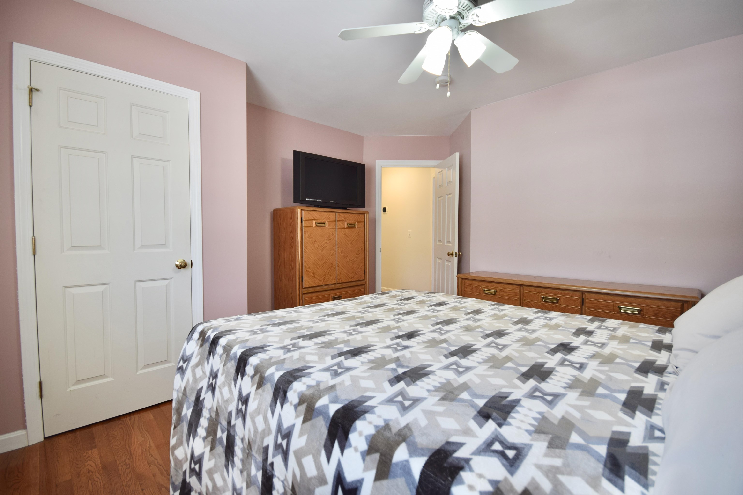 11 Steeplechase Lane