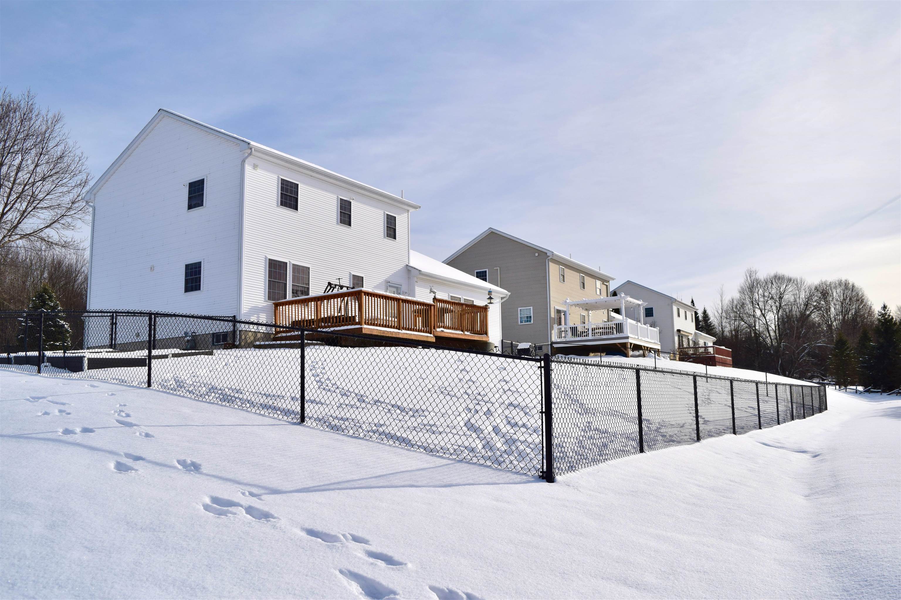 11 Steeplechase Lane