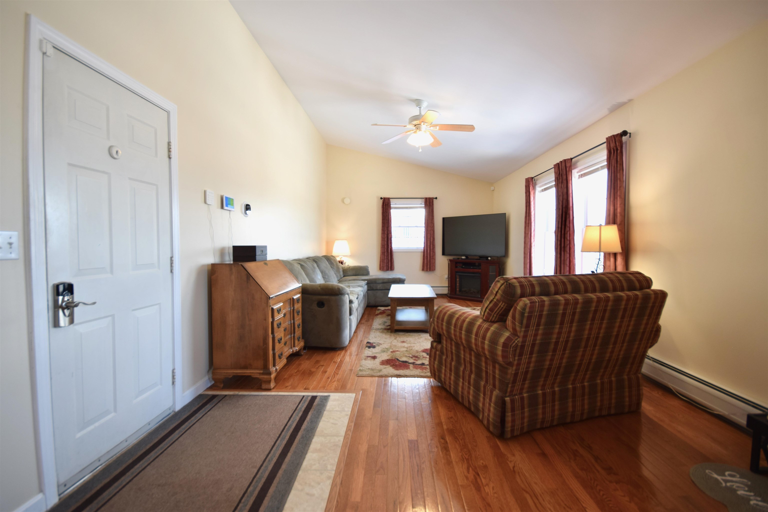 11 Steeplechase Lane