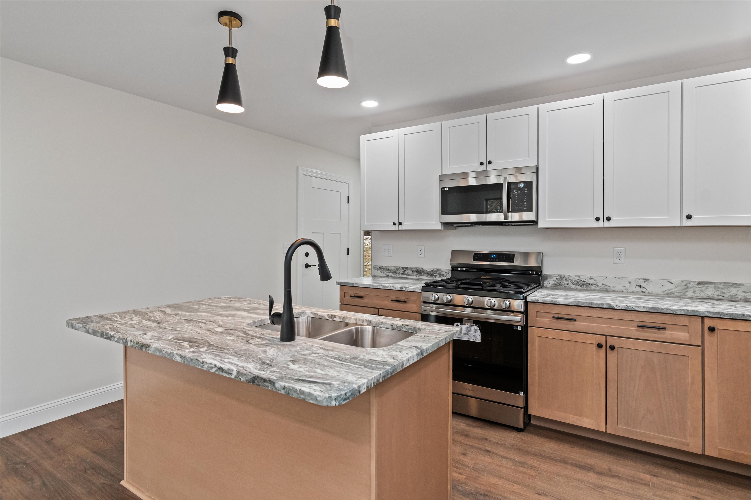 28 Upper Gilman Street Unit: 5