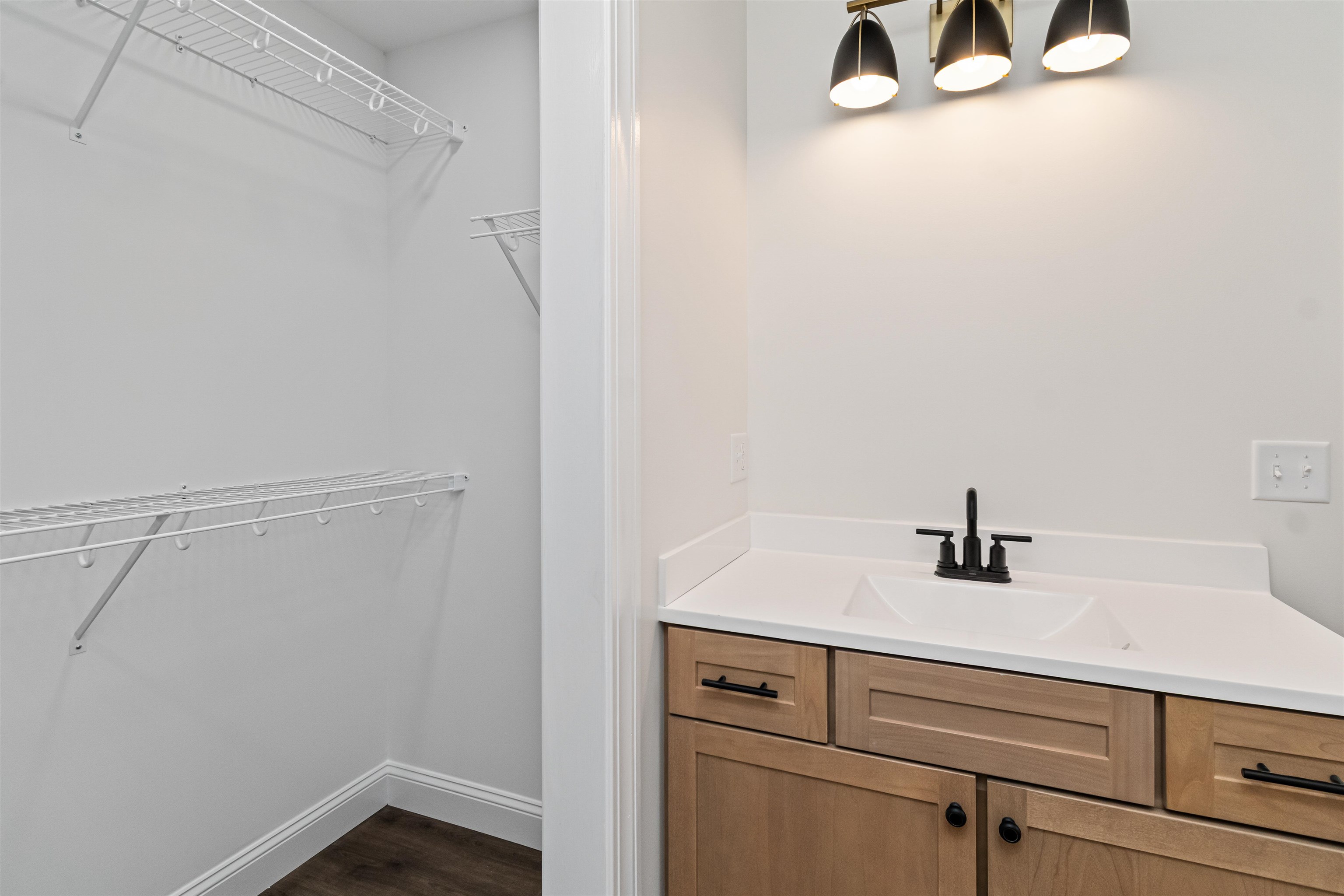 28 Upper Gilman Street Unit: 5