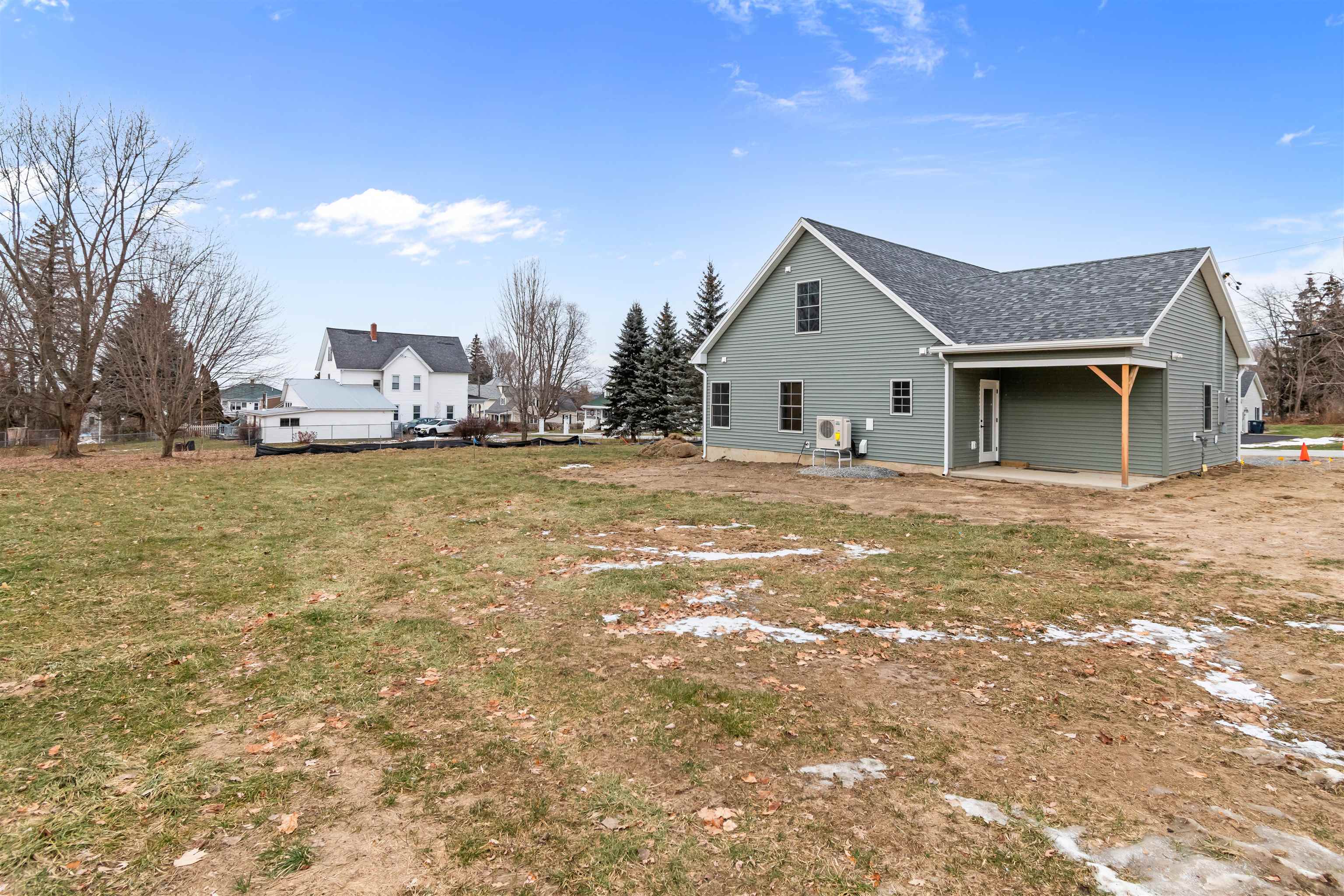 28 Upper Gilman Street Unit: 5