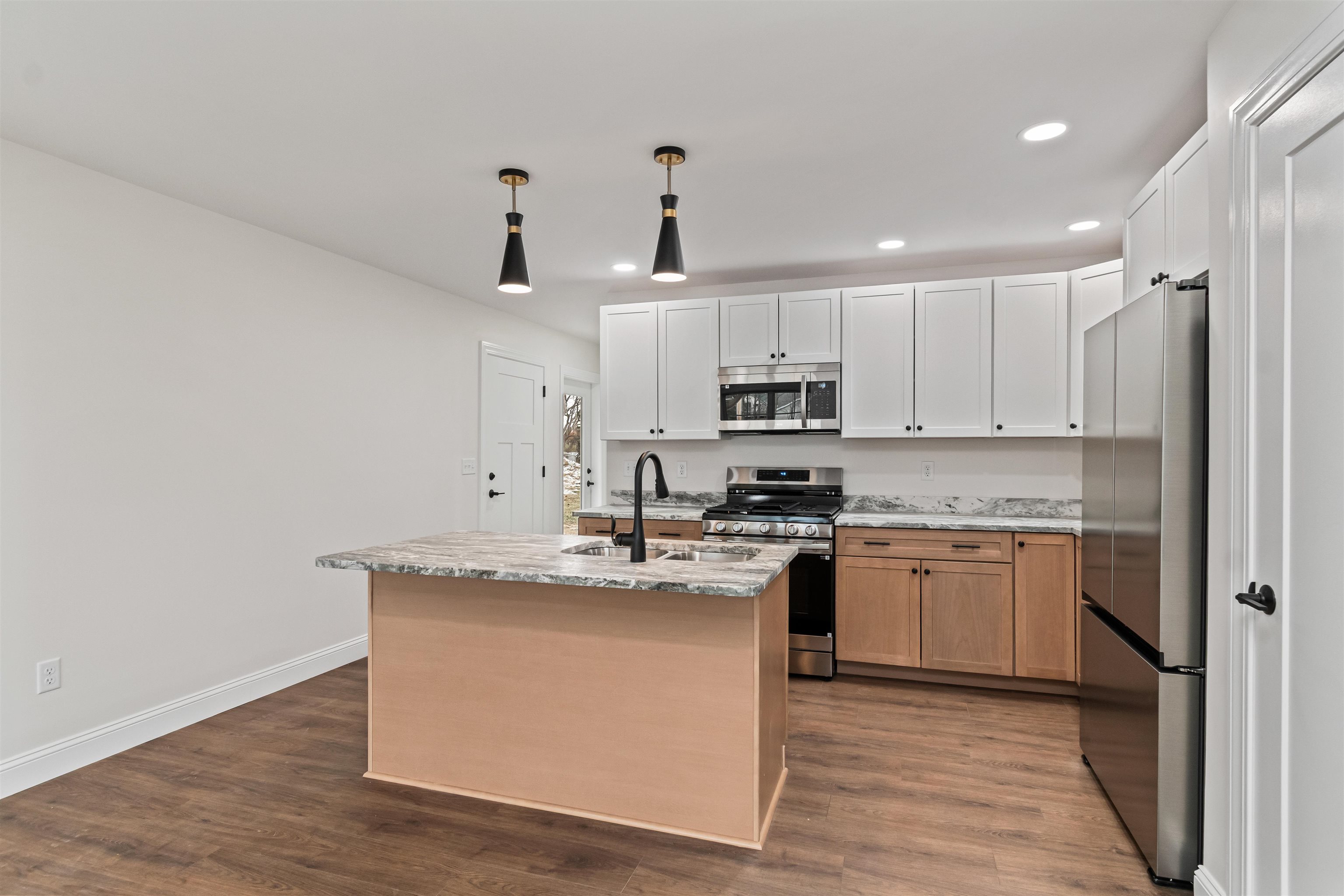 28 Upper Gilman Street Unit: 5