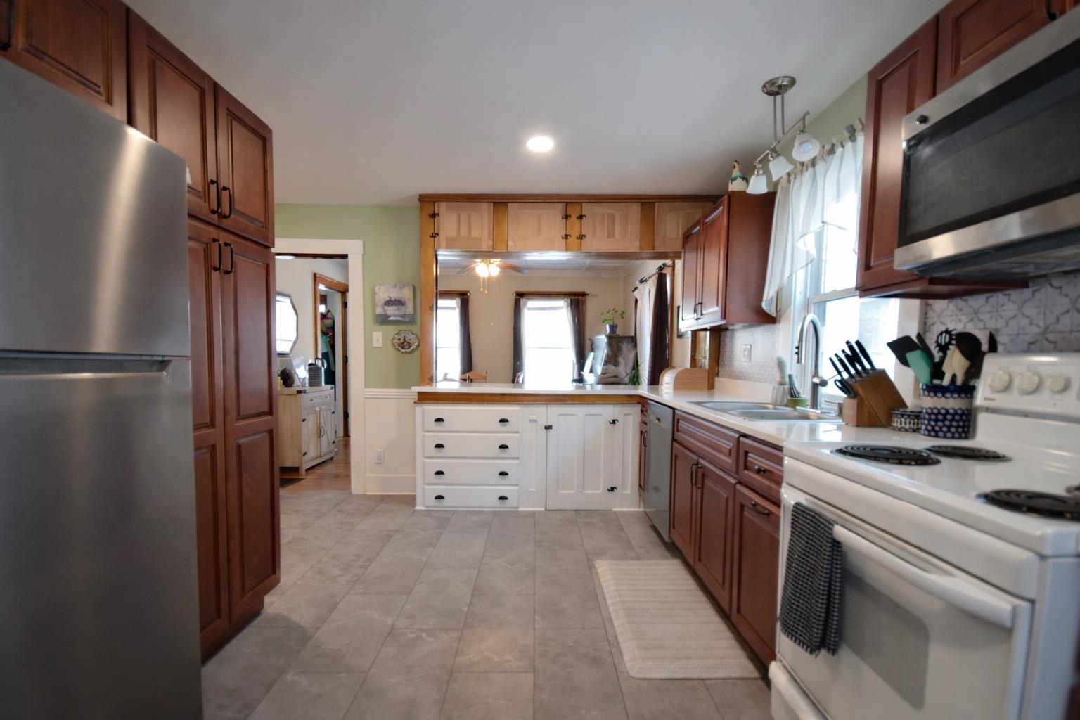 141 Washington Street