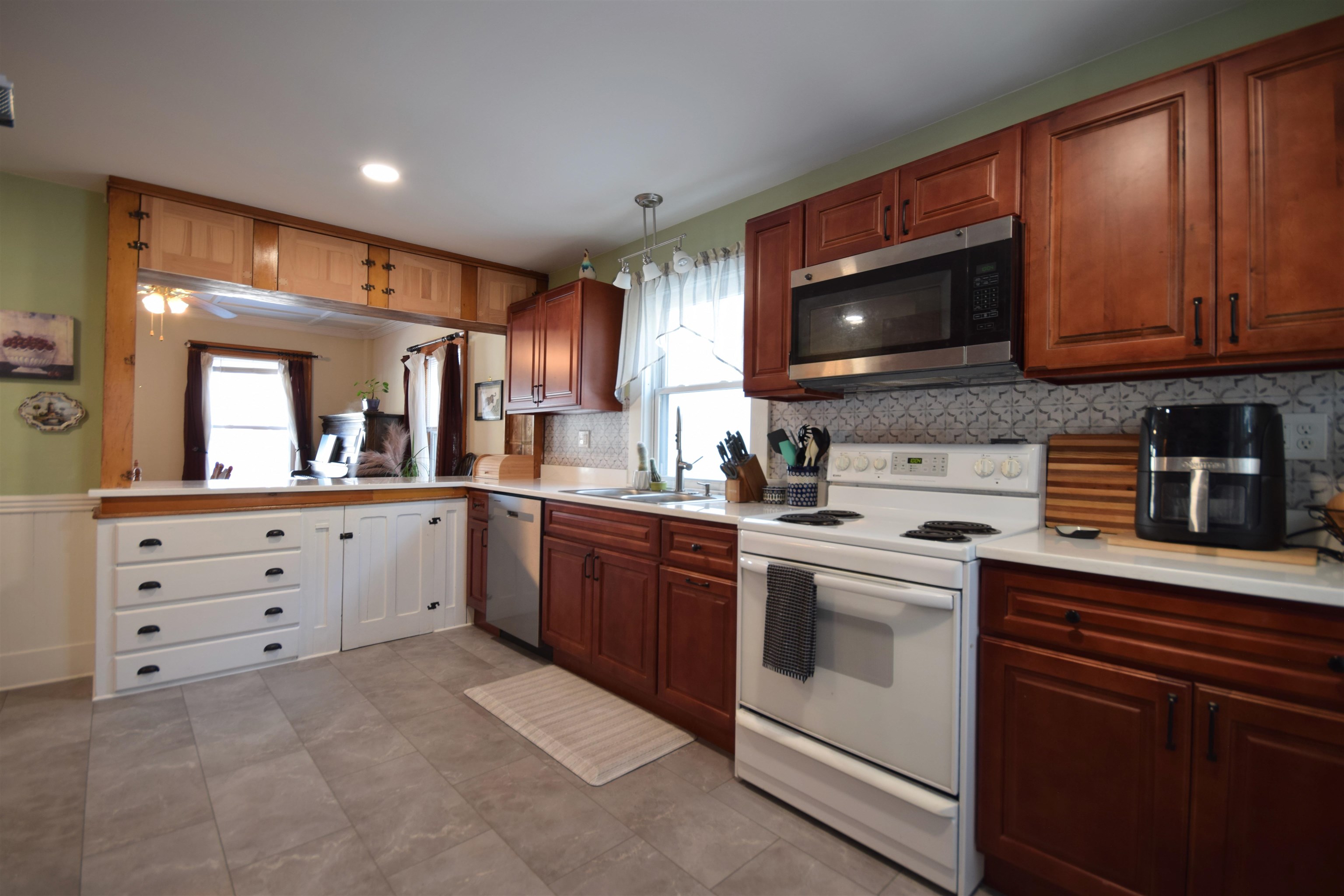 141 Washington Street