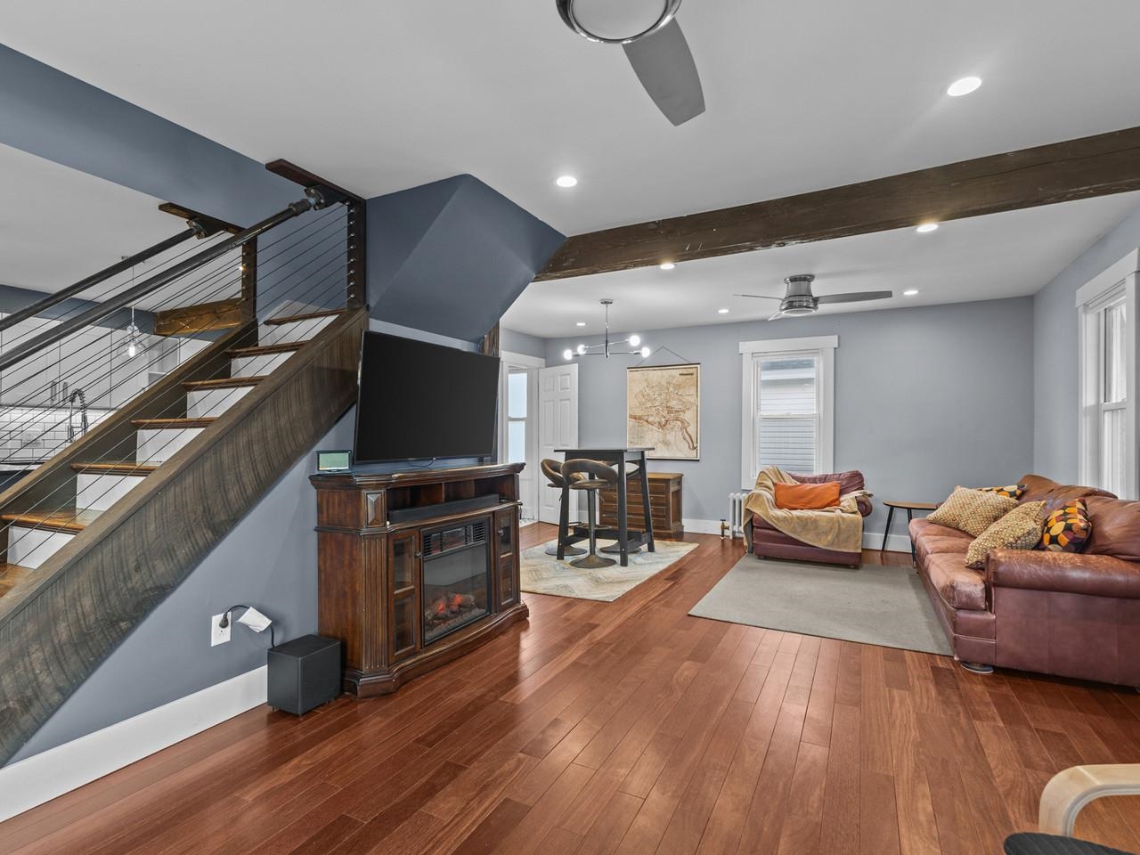 13 Lafountain Street