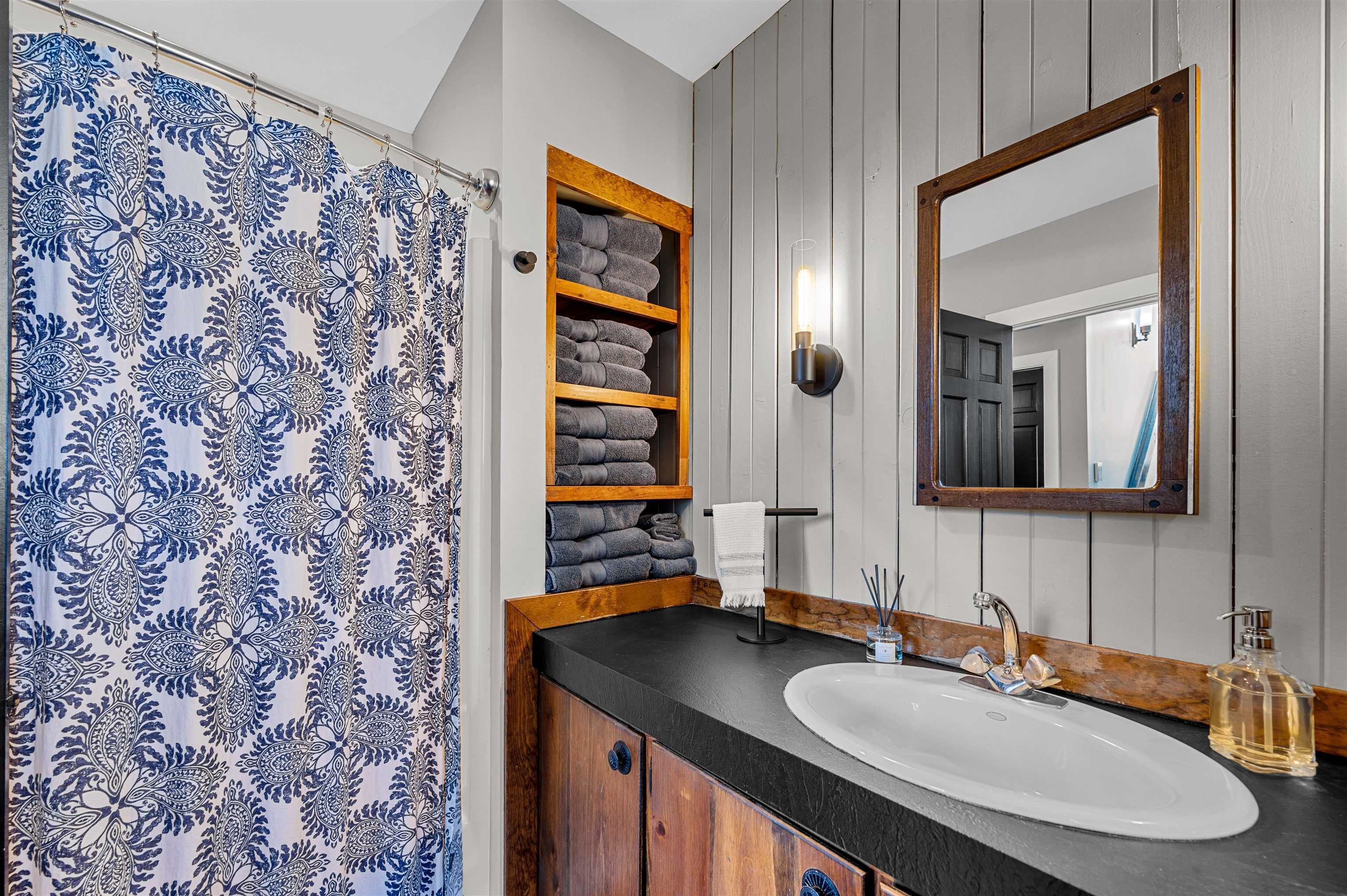 764 Upper Sparrow Hawk Road