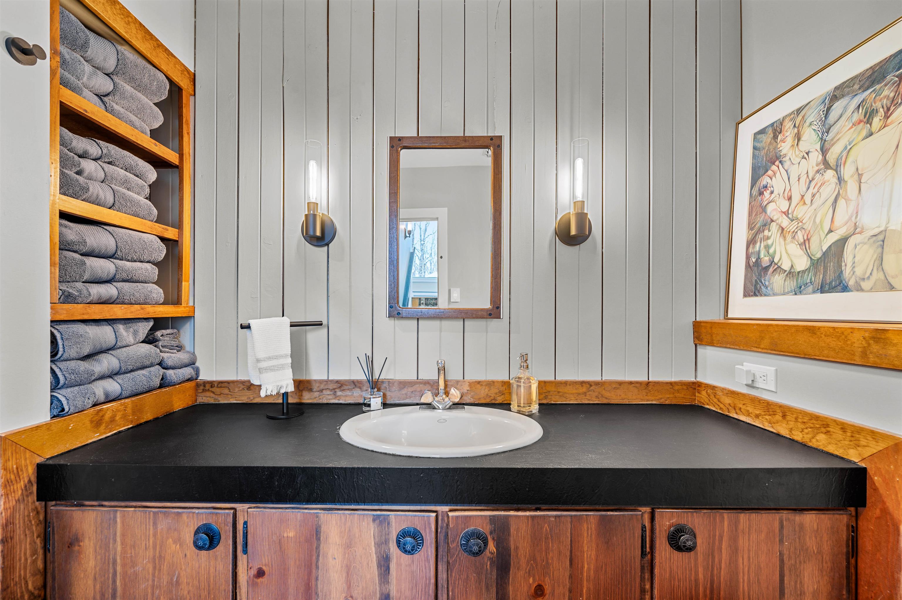 764 Upper Sparrow Hawk Road