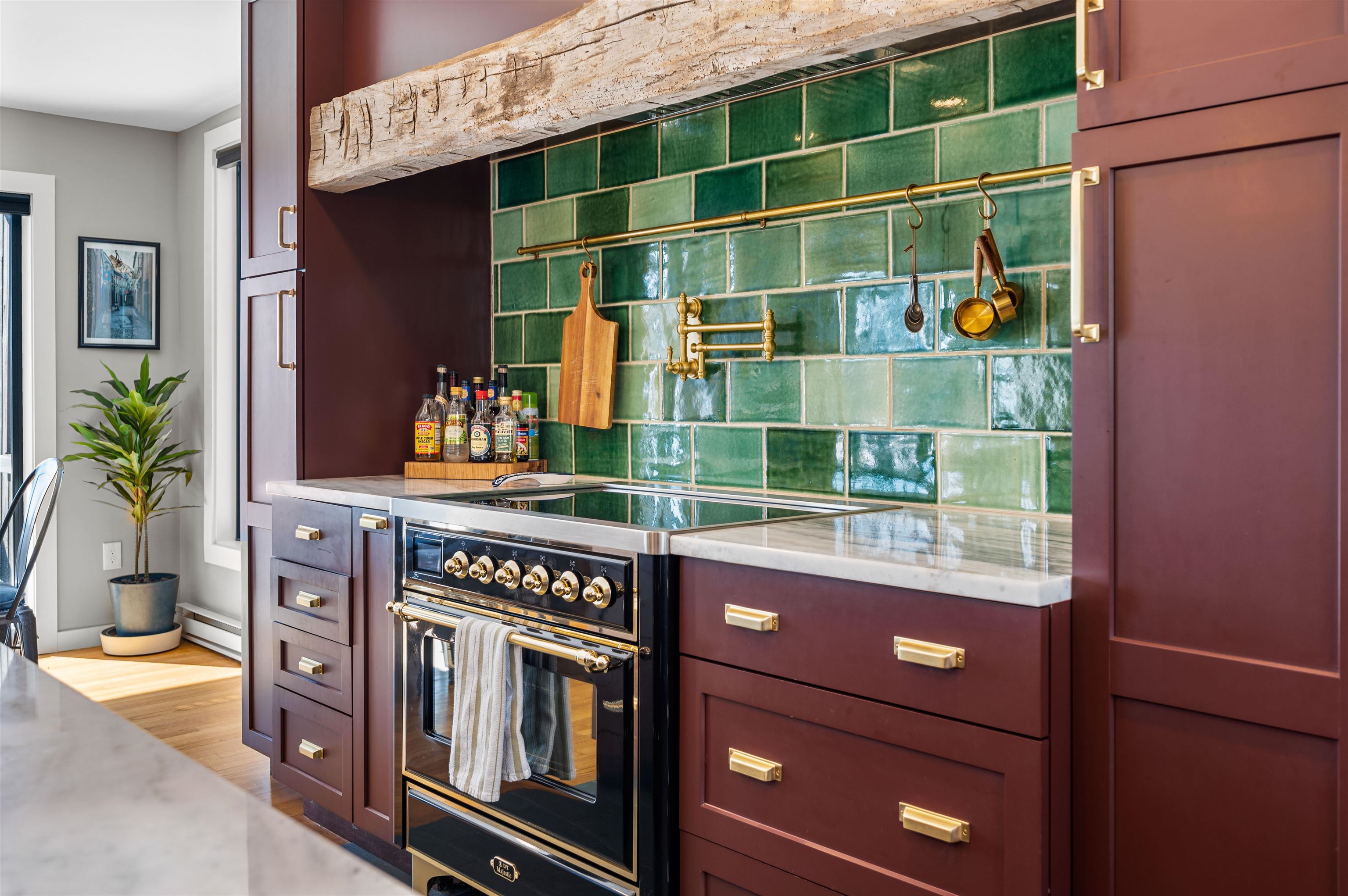 764 Upper Sparrow Hawk Road