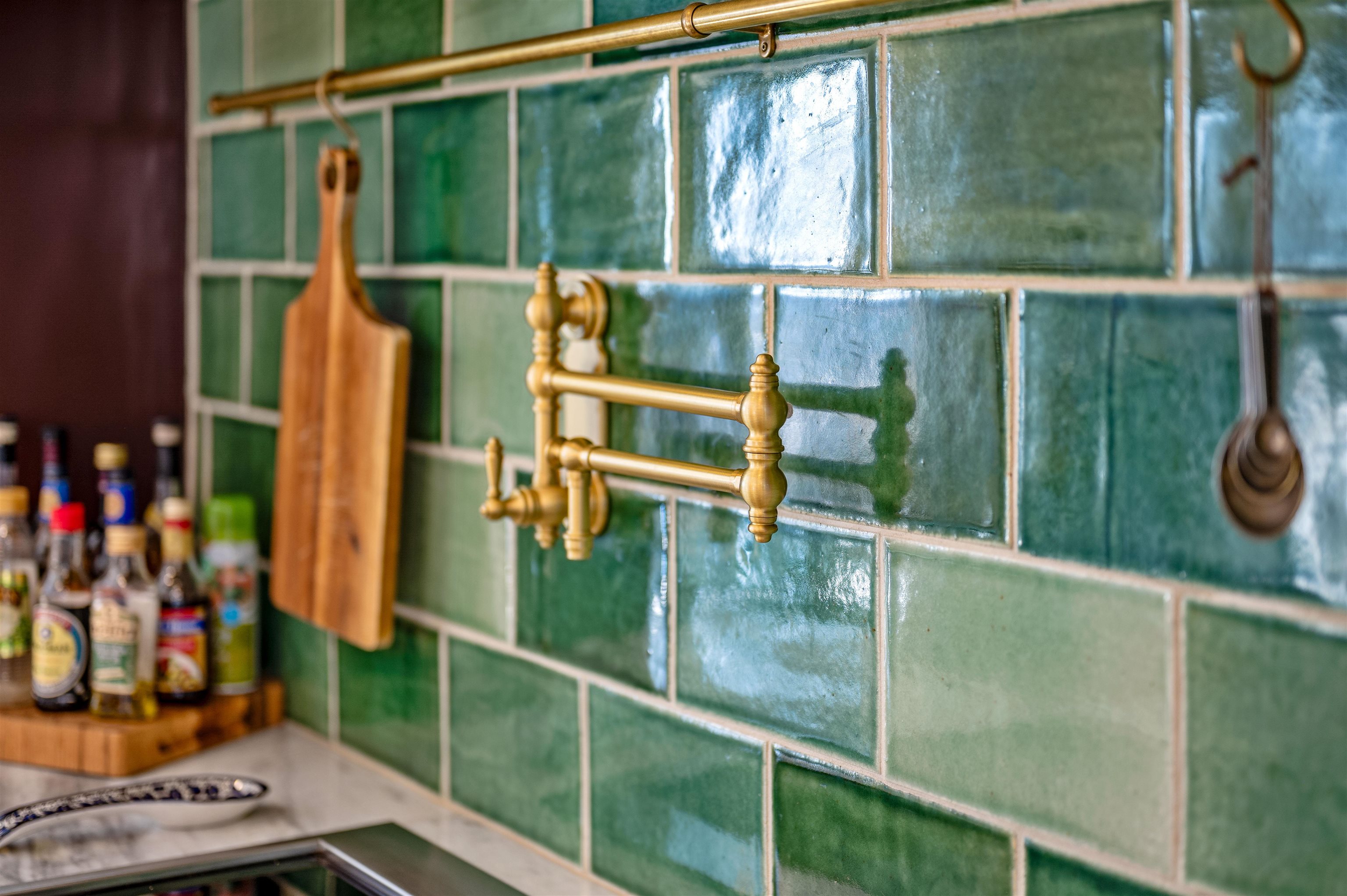 764 Upper Sparrow Hawk Road