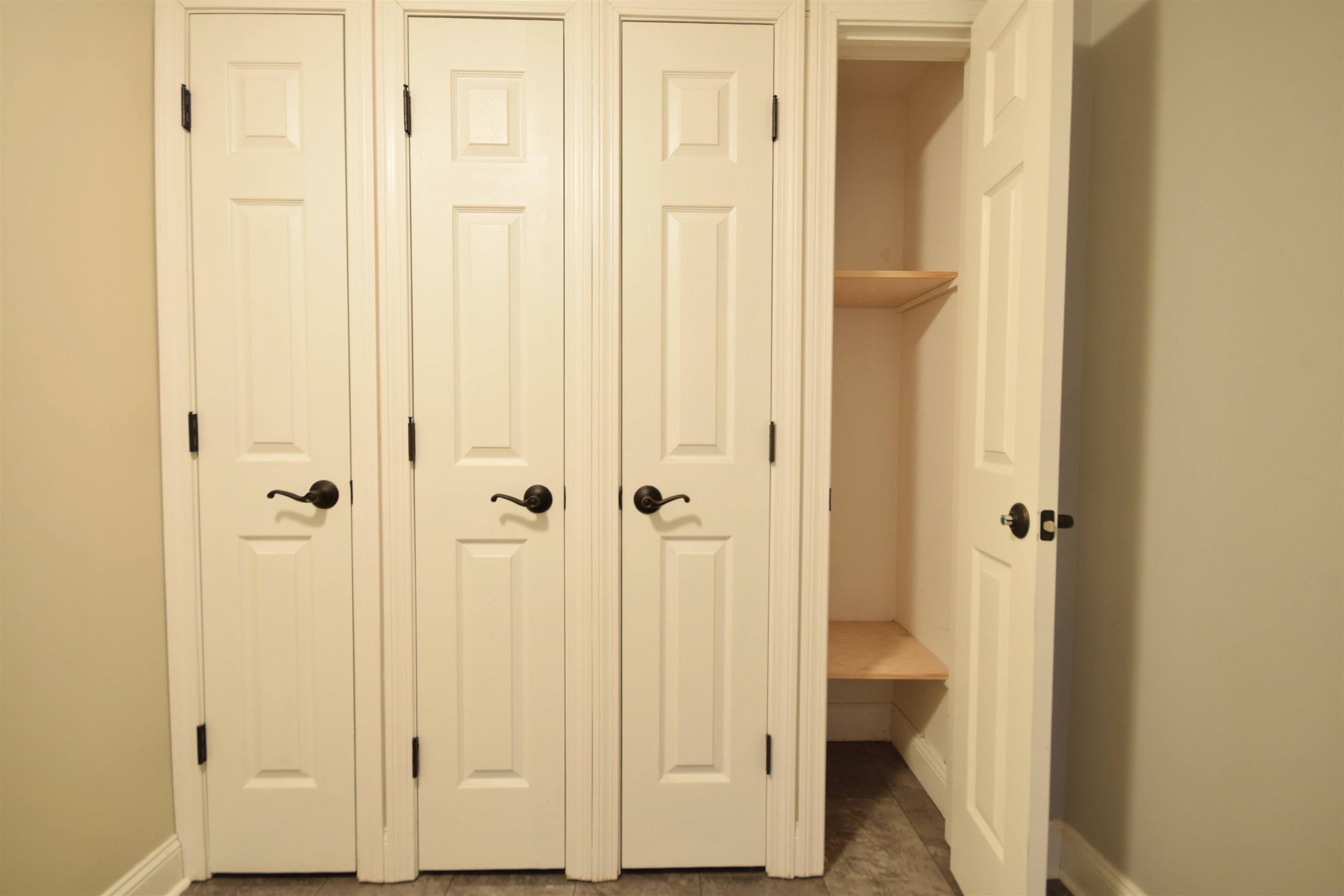 24 Cabot Court