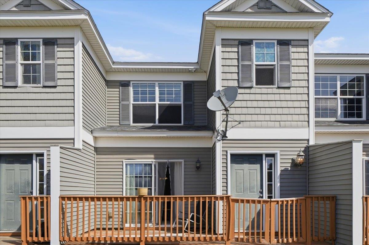 9 Racine Road Unit: 105