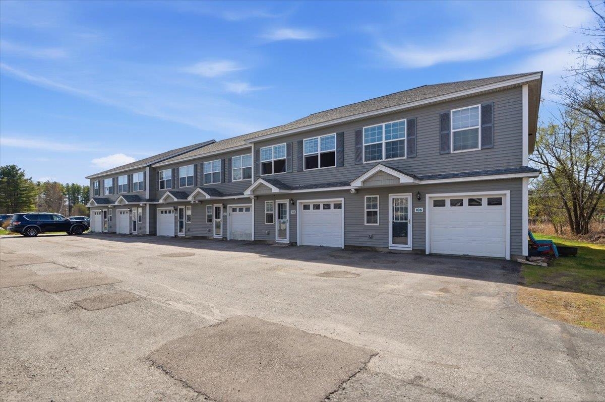9 Racine Road Unit: 105