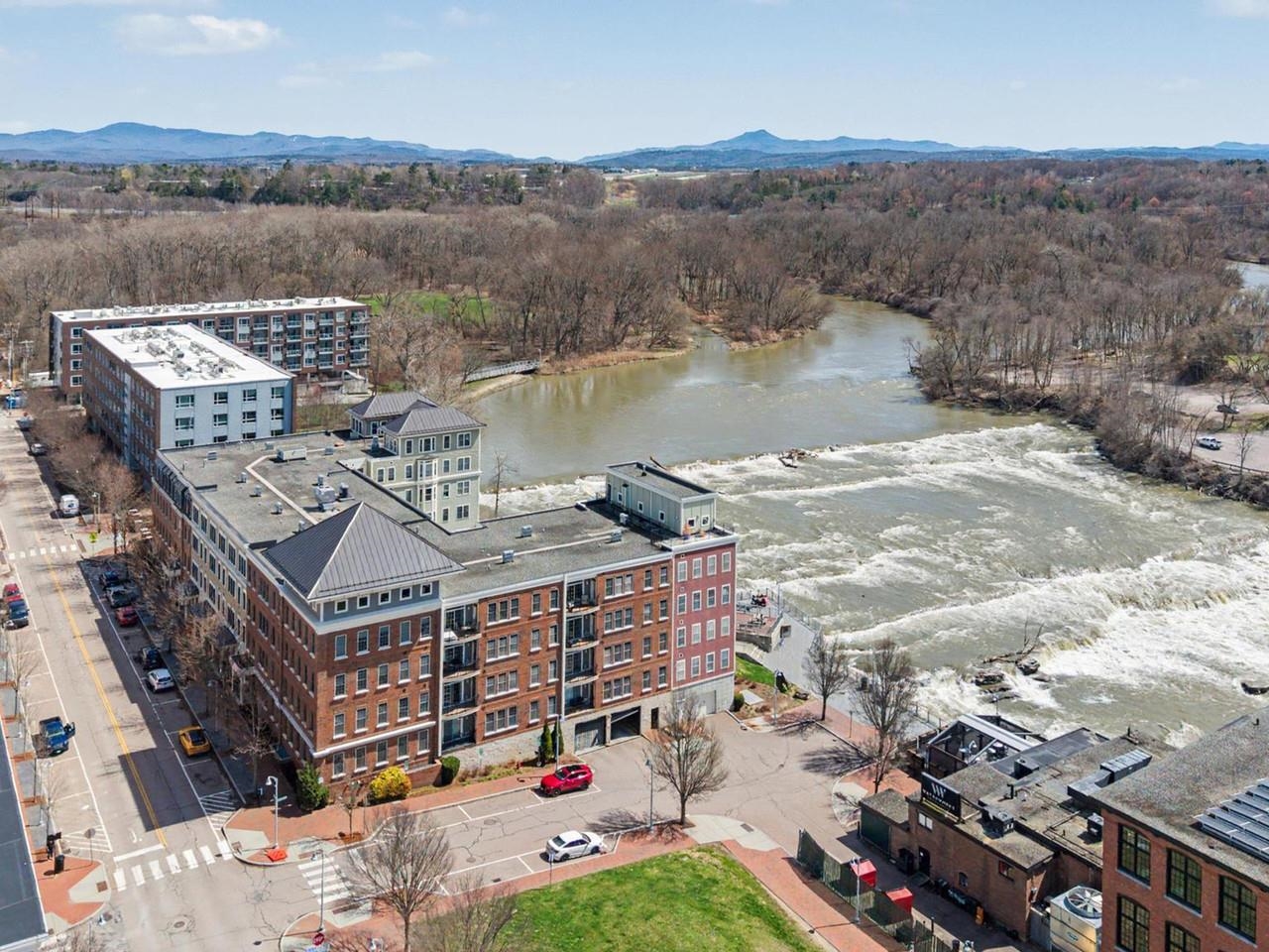 60 Winooski Falls Way Unit: 1412