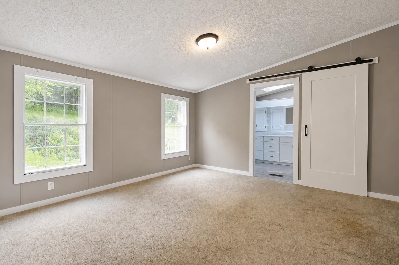 7906 Main Road