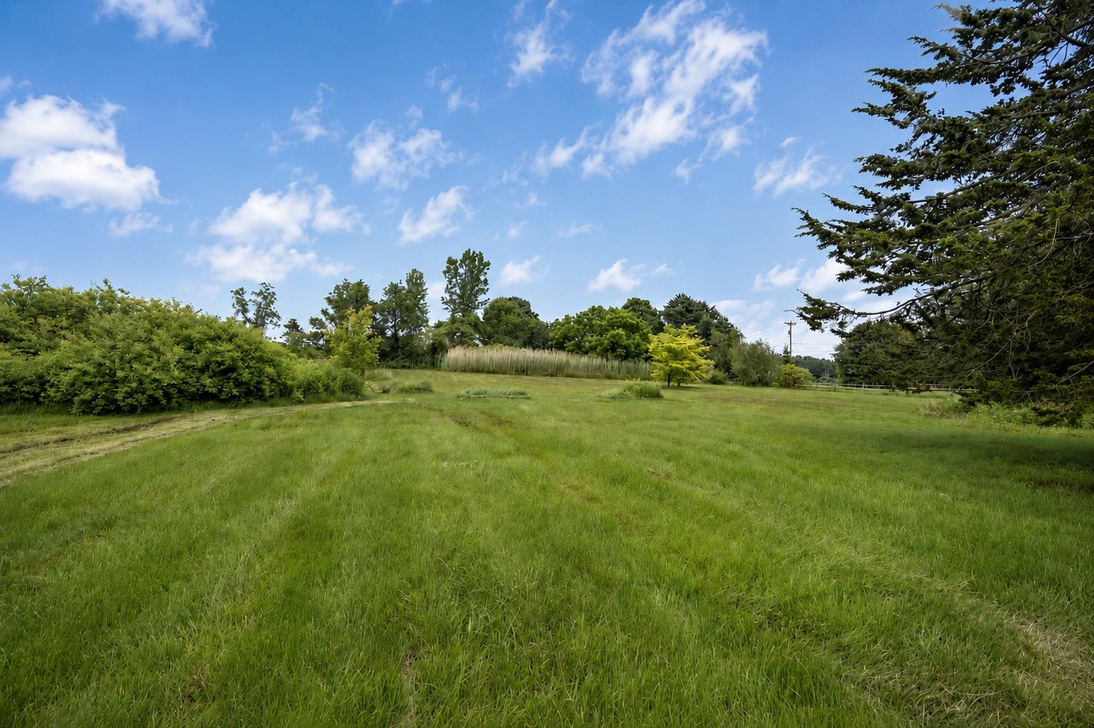 2835 Mountain View Road