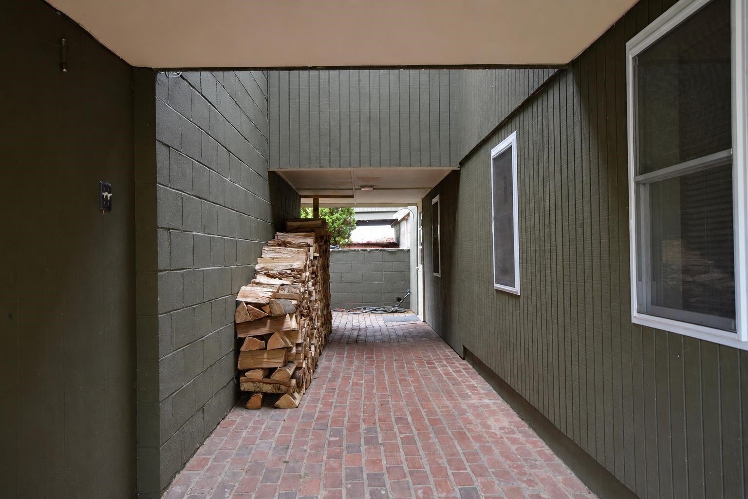 789 South Prospect Street