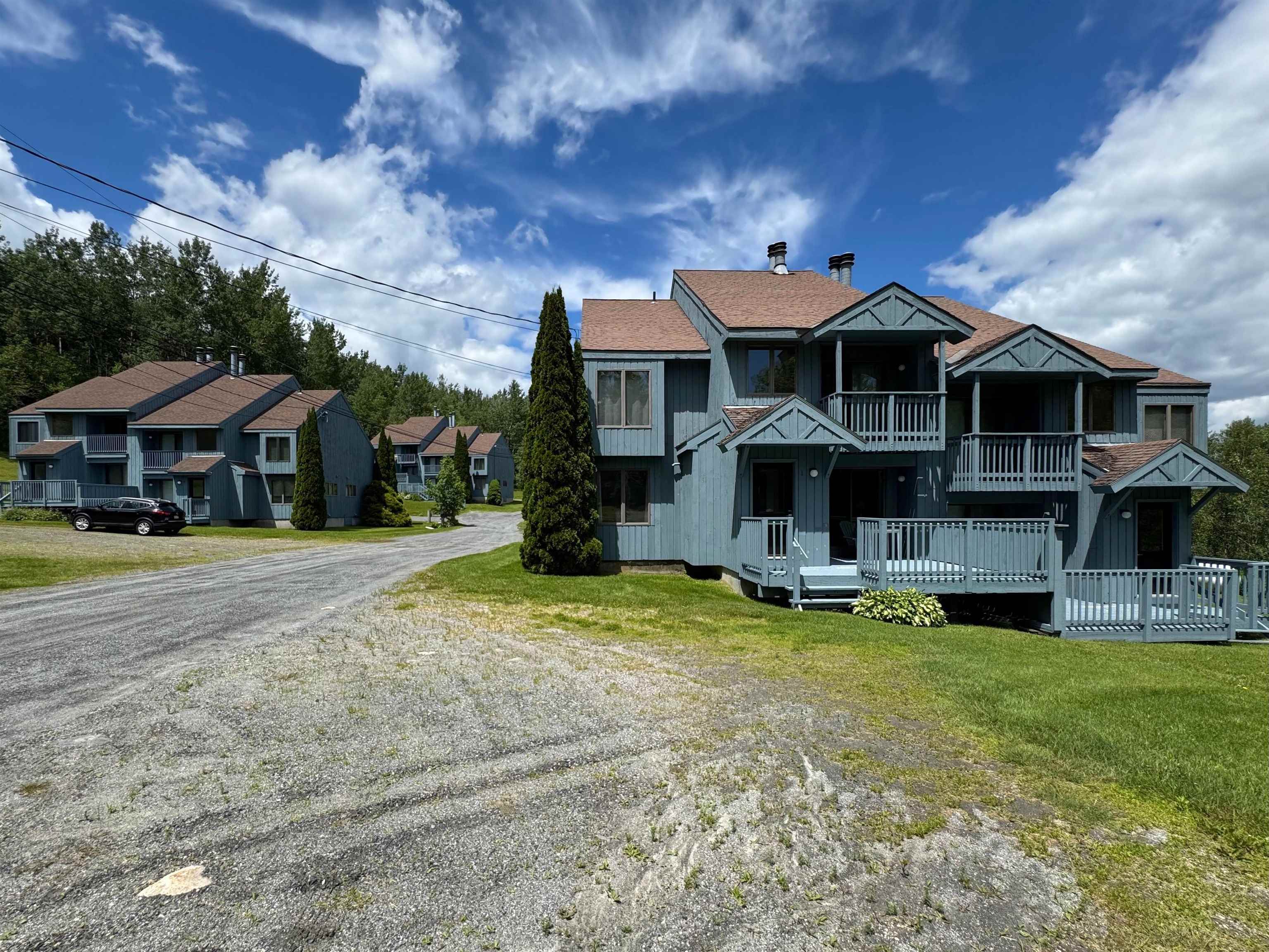 50 Crosstown Road
