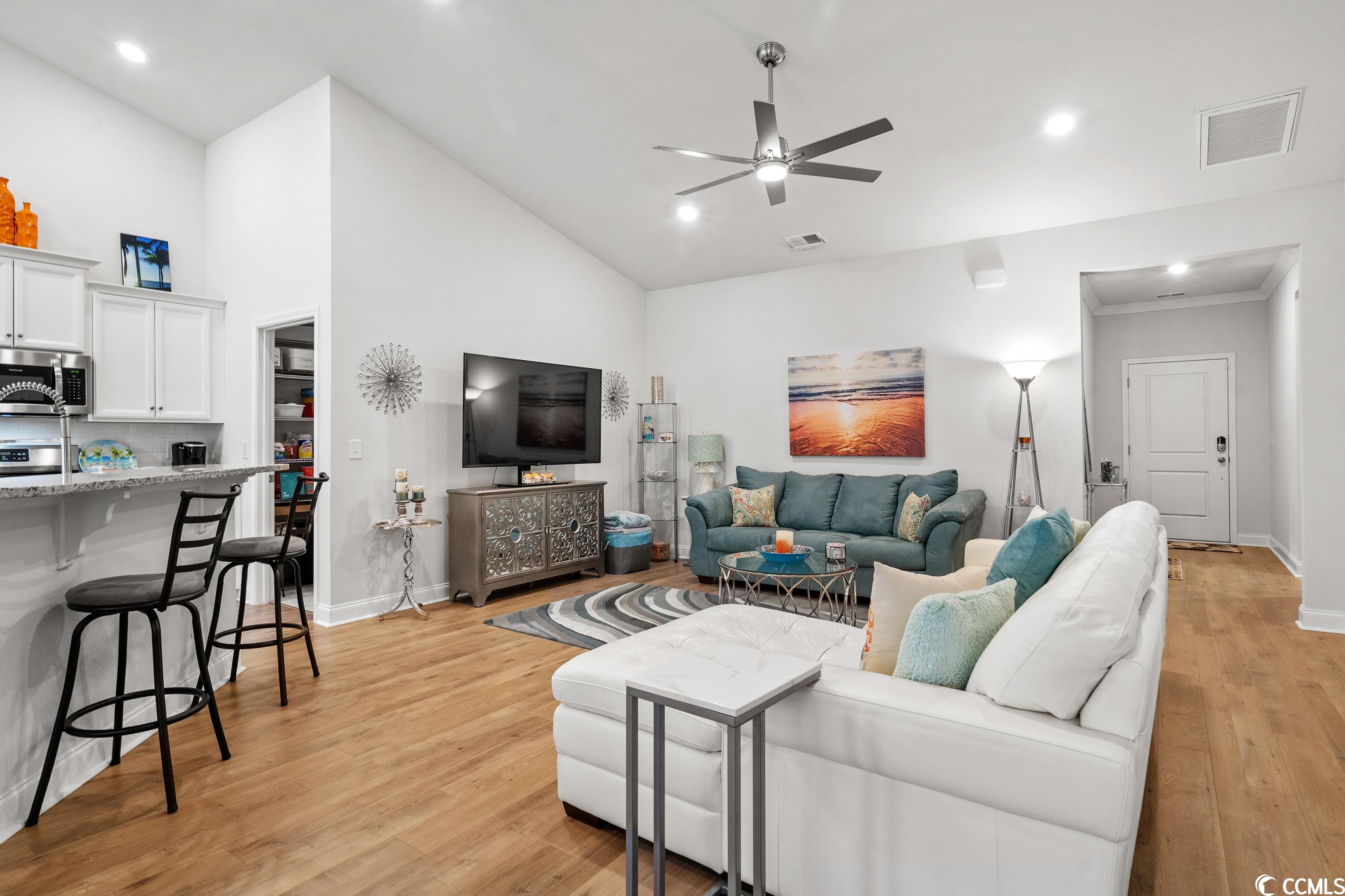 5313 Abbey Park Loop