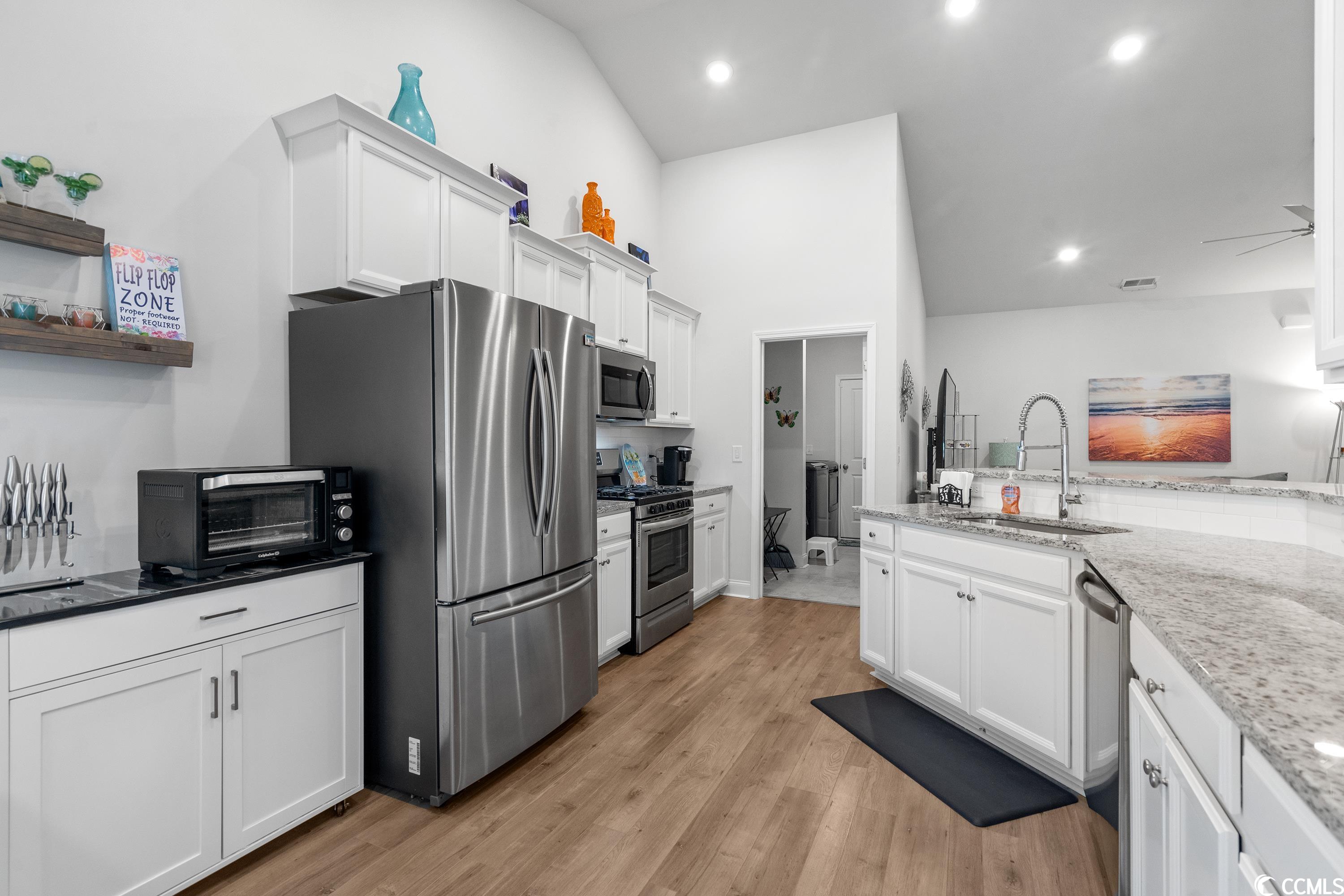 5313 Abbey Park Loop