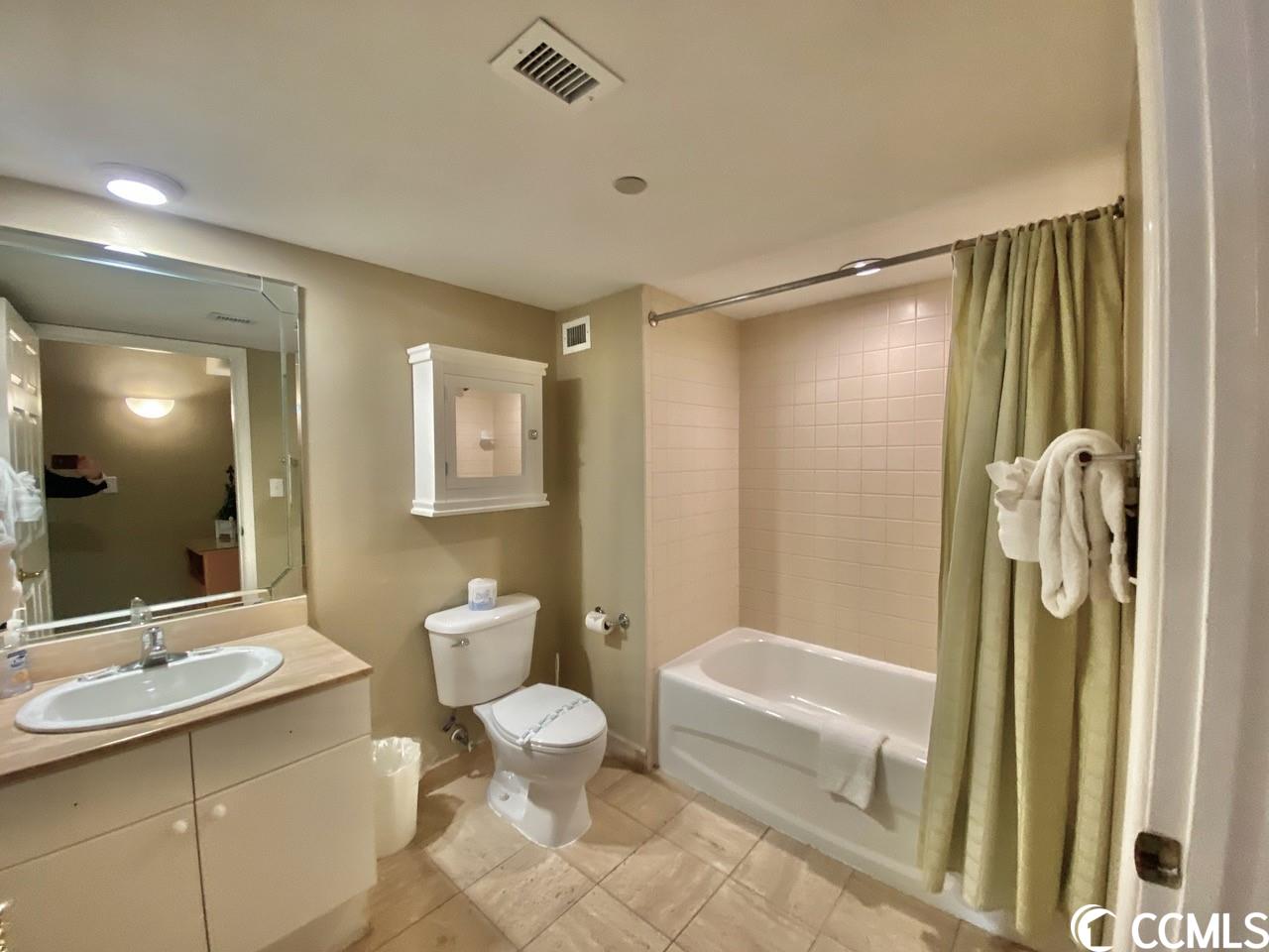 8560 Queensway Blvd. Unit: 401