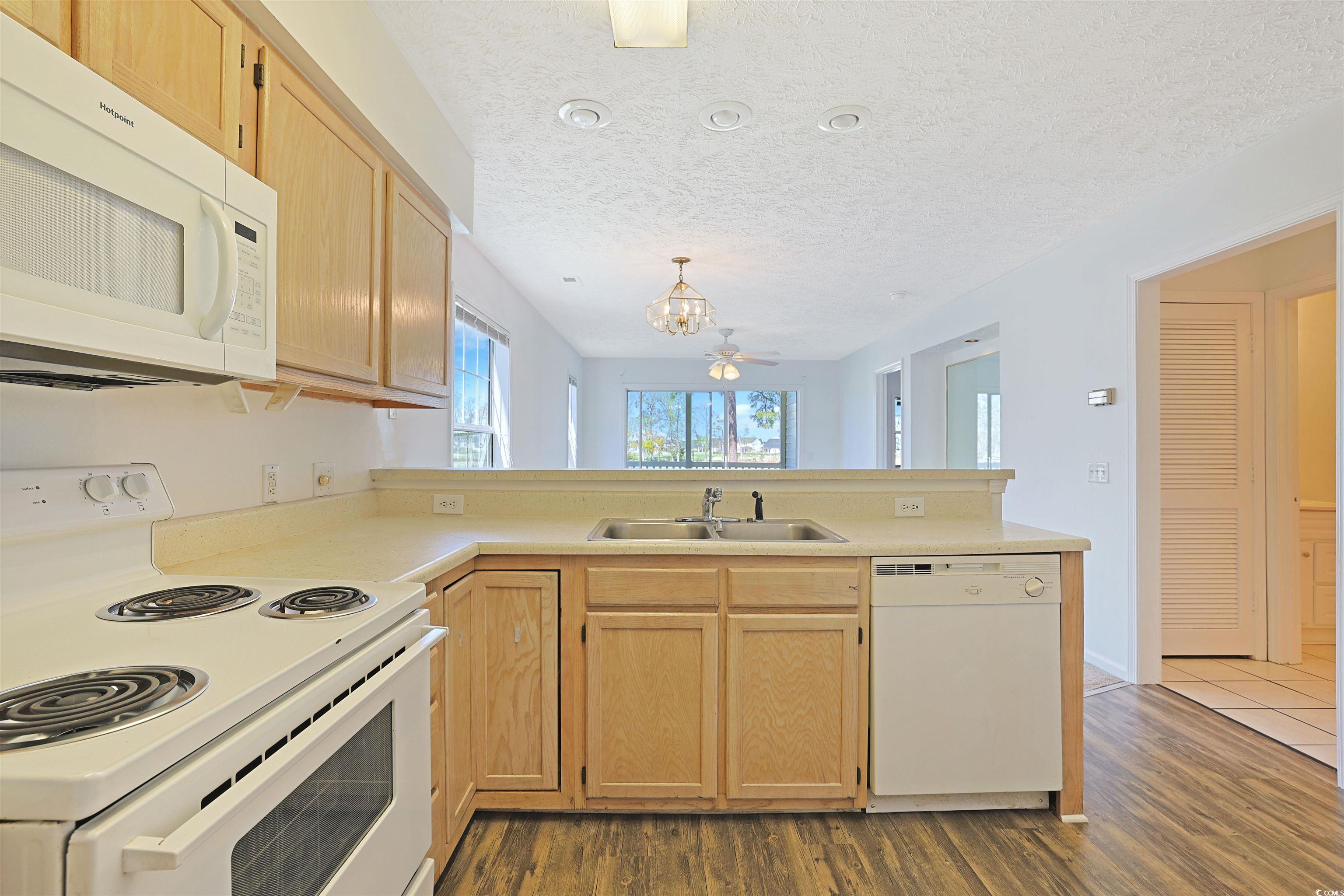 573 Blue River Ct. Unit: 8-D