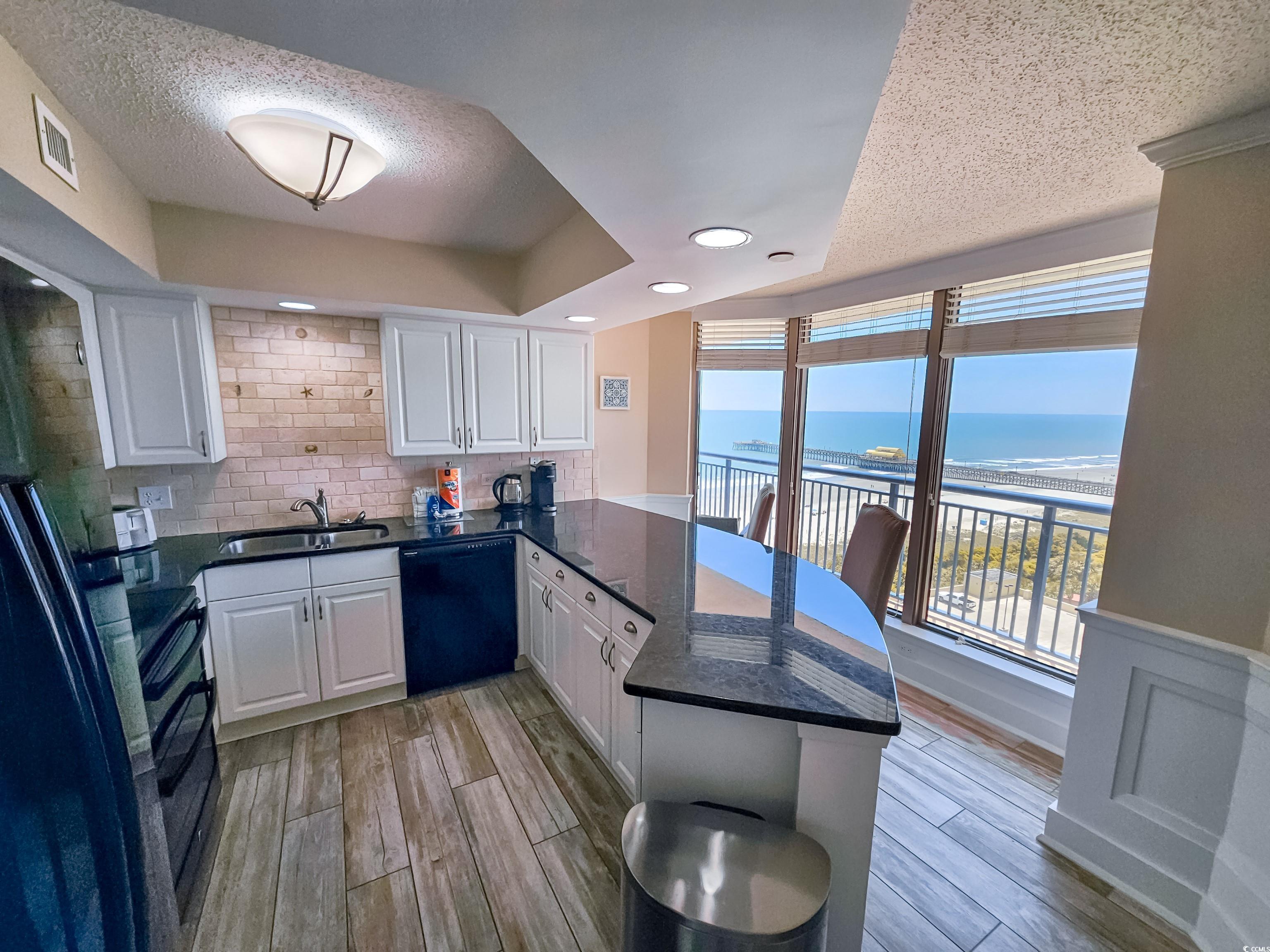 8560 Queensway Blvd. Unit: 1108