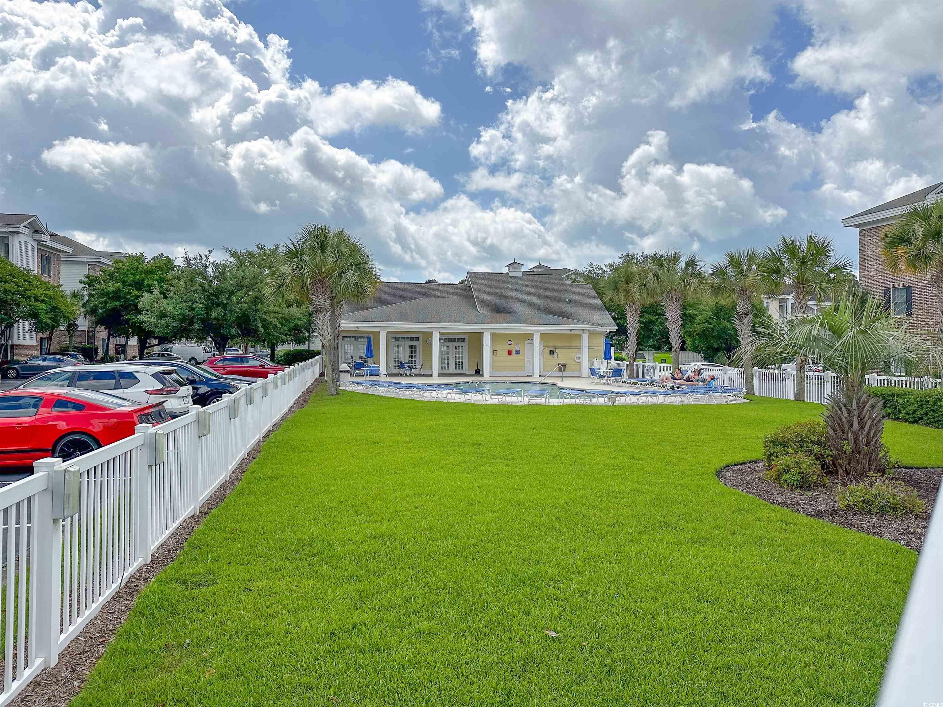 4885 Magnolia Pointe Ln. Unit: 301