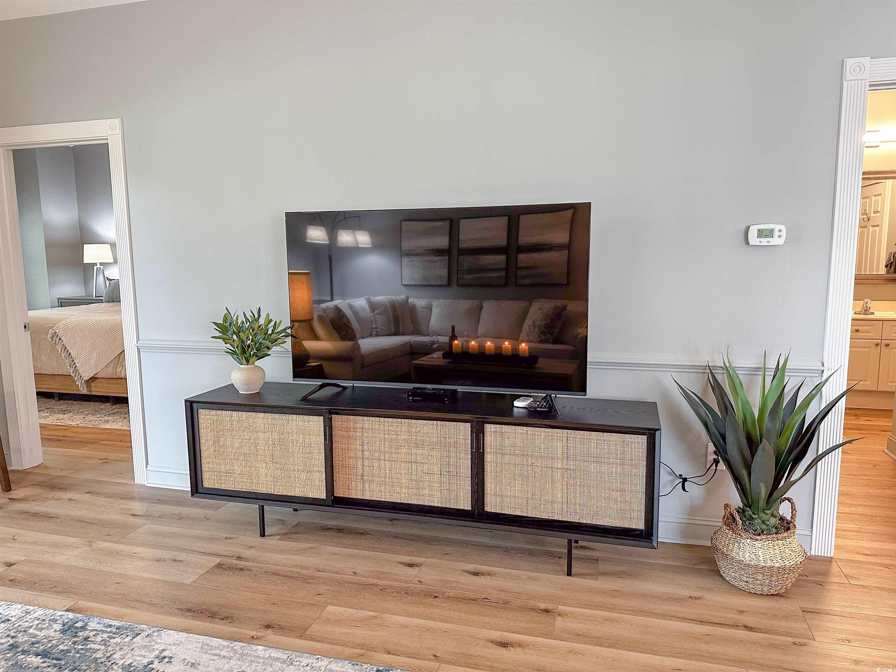 4885 Magnolia Pointe Ln. Unit: 301