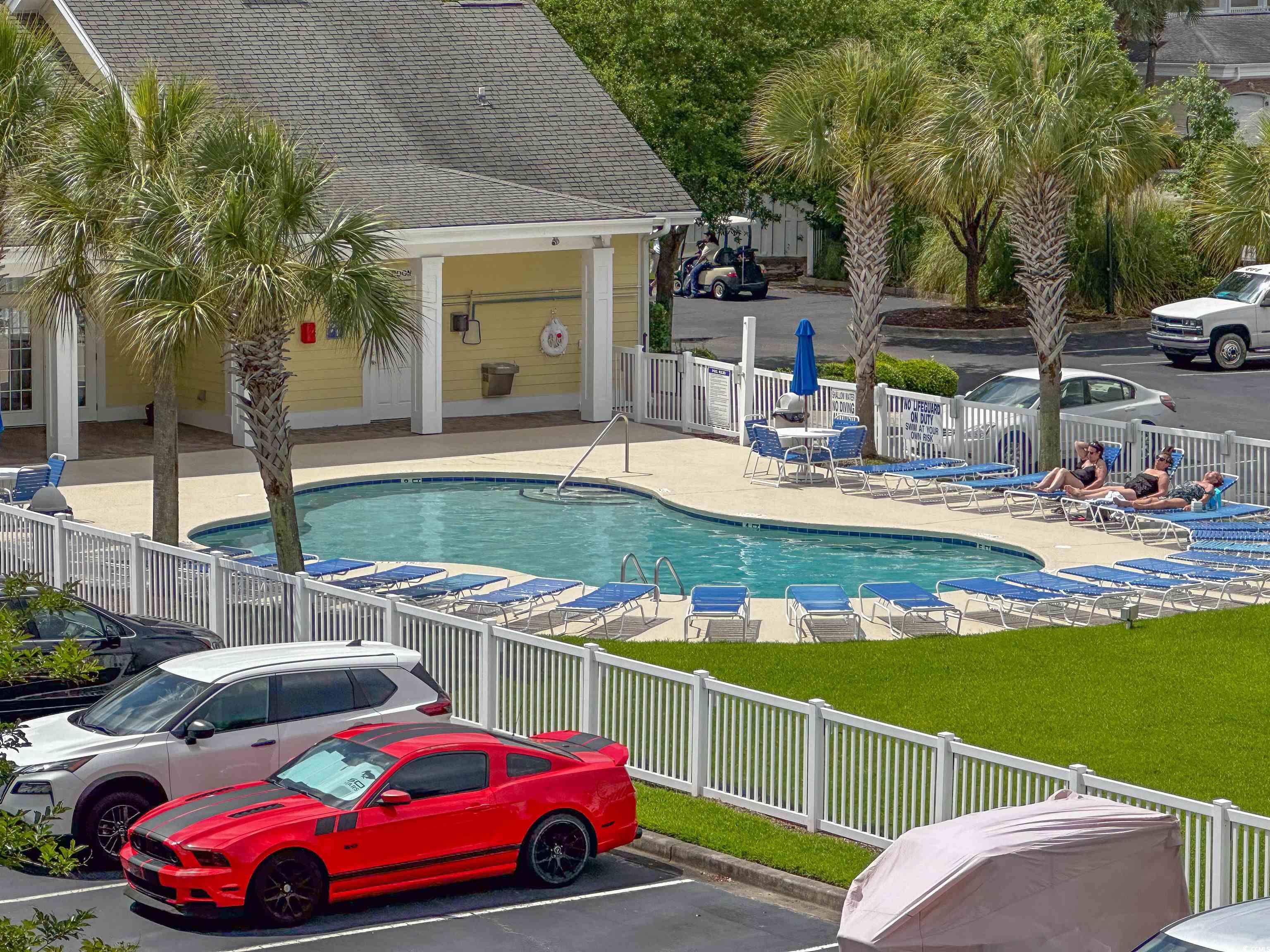 4885 Magnolia Pointe Ln. Unit: 301